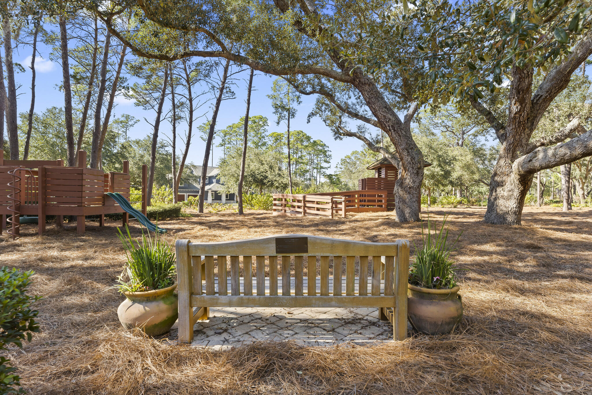 WILD HERON - Residential