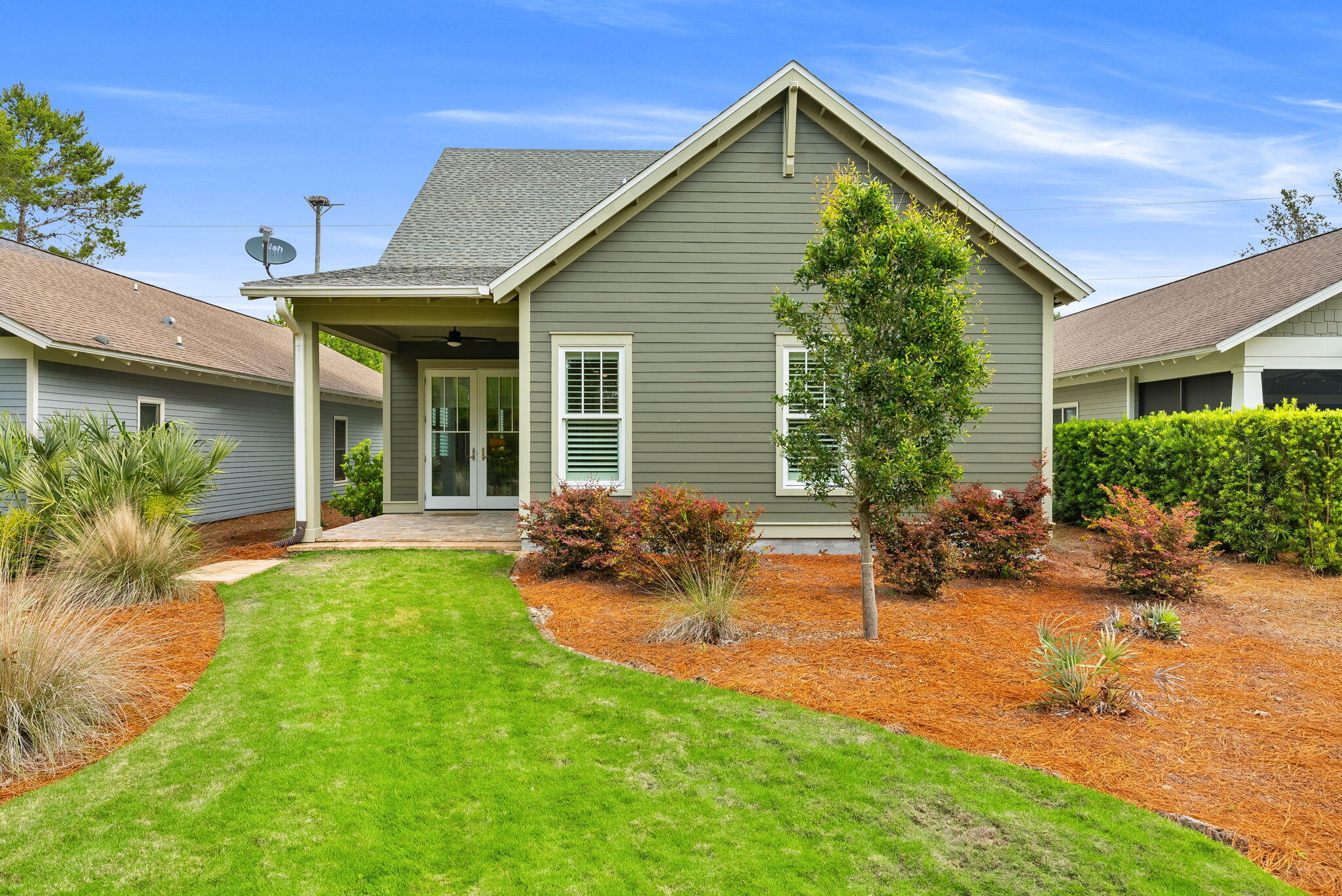 WILD HERON - Residential