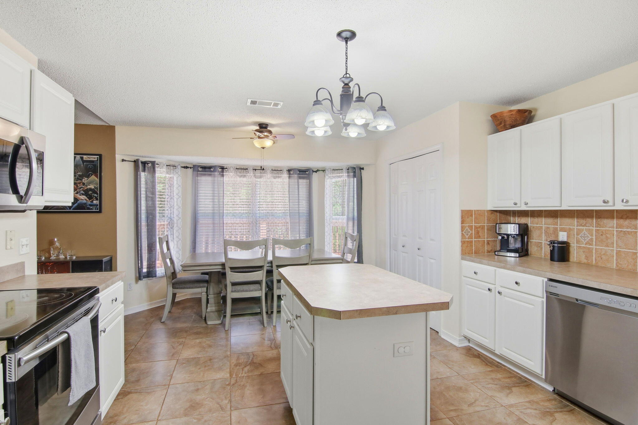 WESTVIEW ESTATES PH 5 - Residential
