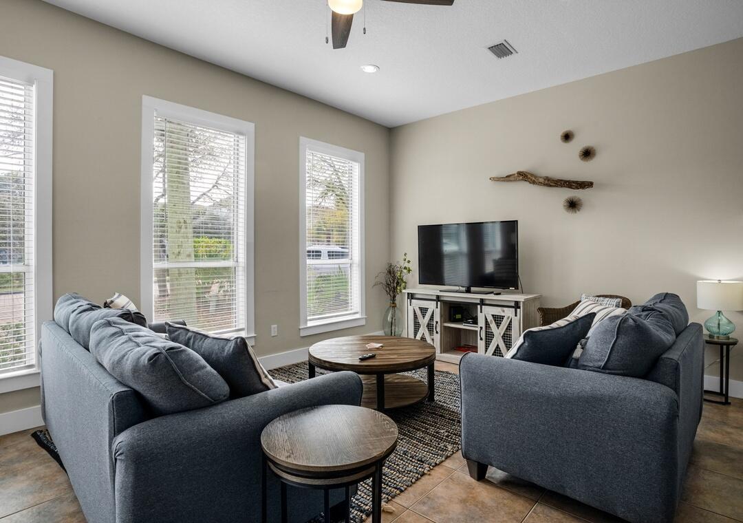 COTTAGE RETREAT - Residential