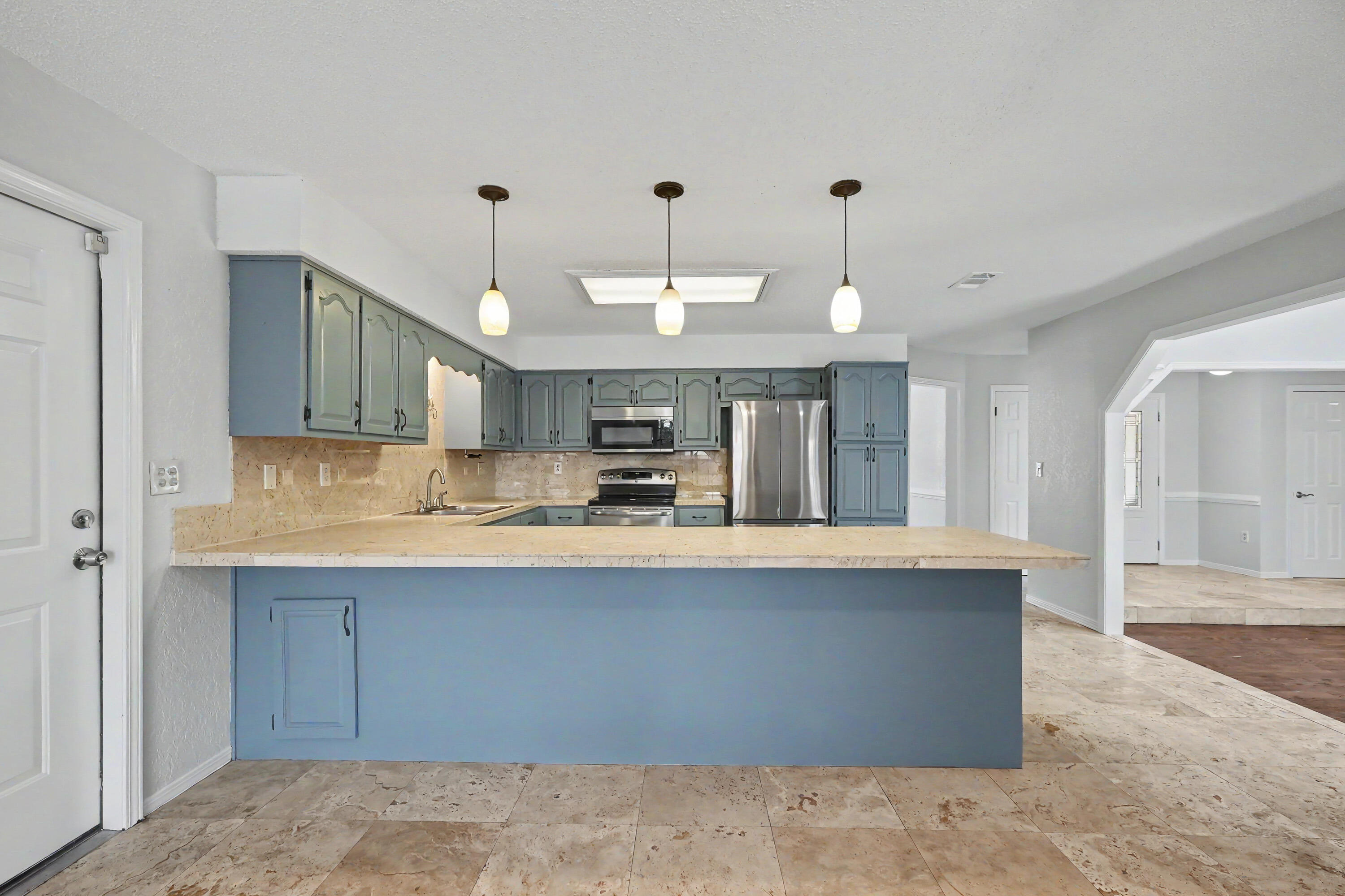 LIVE OAK SHORES - Residential