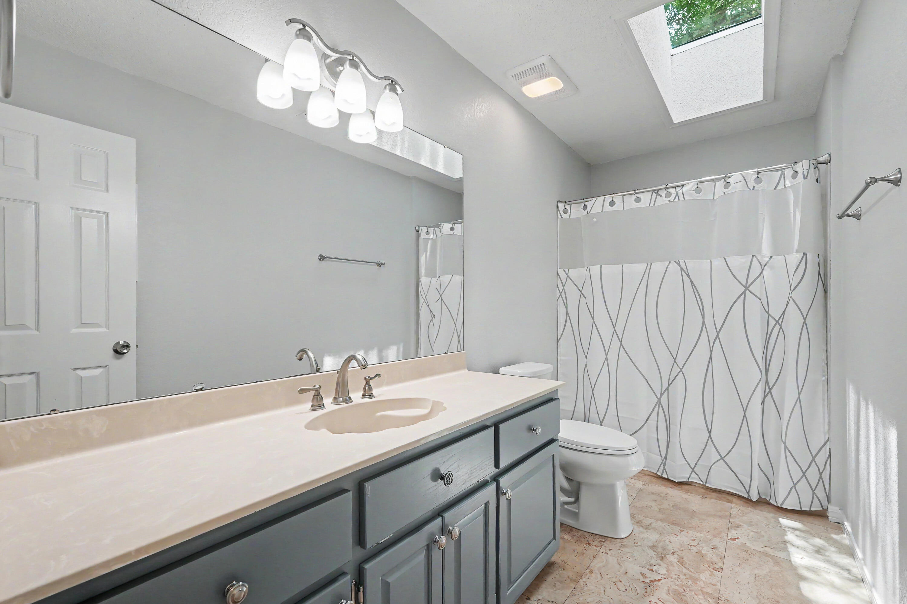 LIVE OAK SHORES - Residential