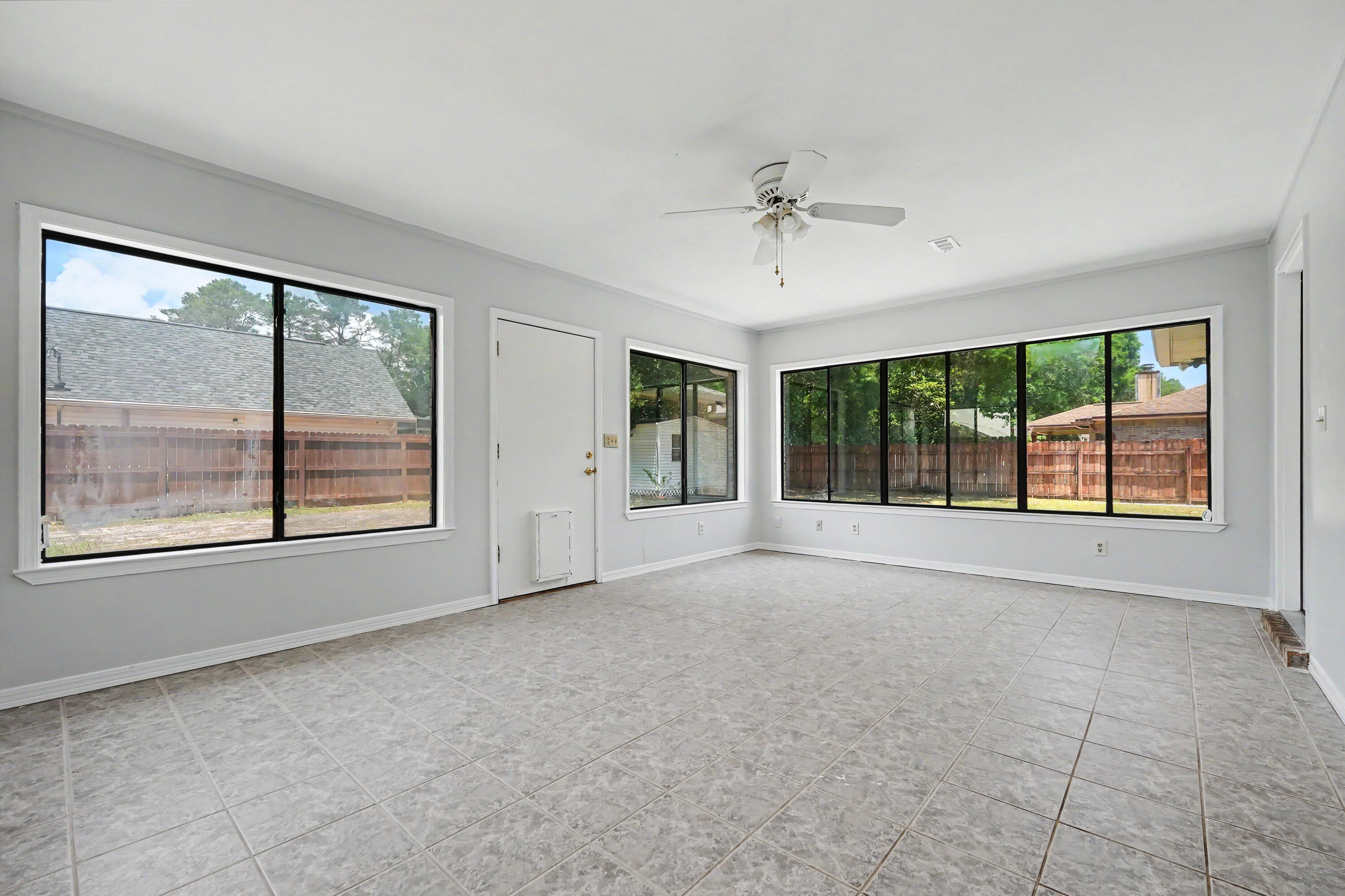 LIVE OAK SHORES - Residential