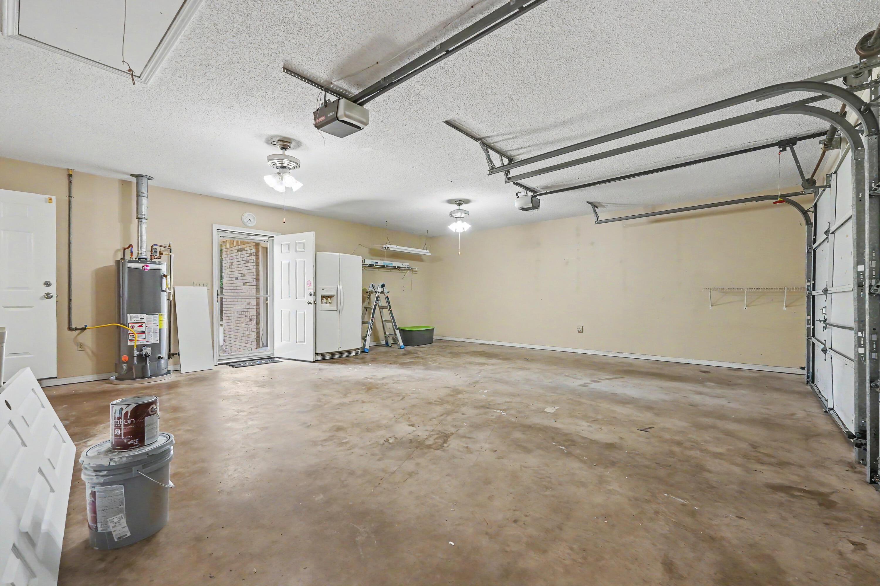 LIVE OAK SHORES - Residential