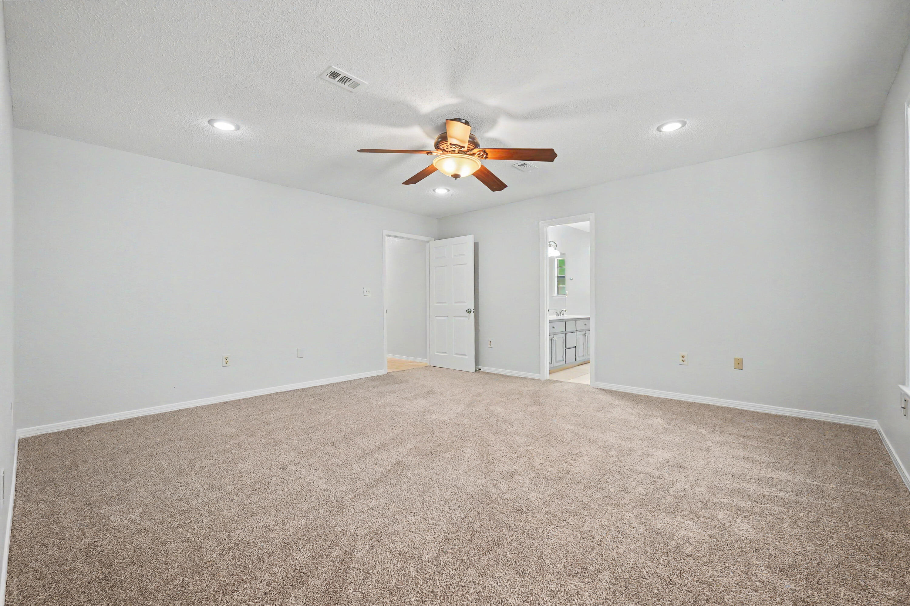 LIVE OAK SHORES - Residential