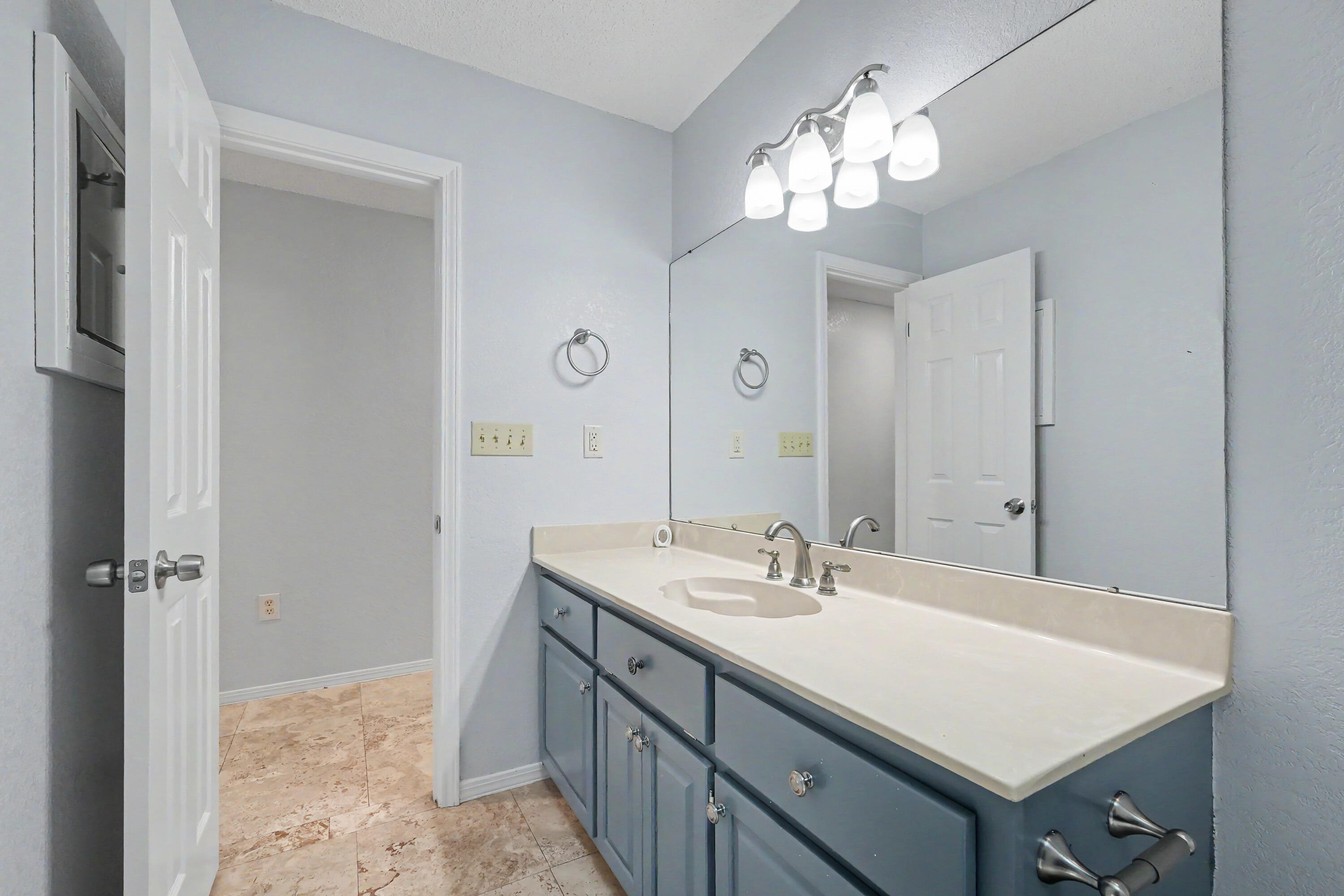 LIVE OAK SHORES - Residential