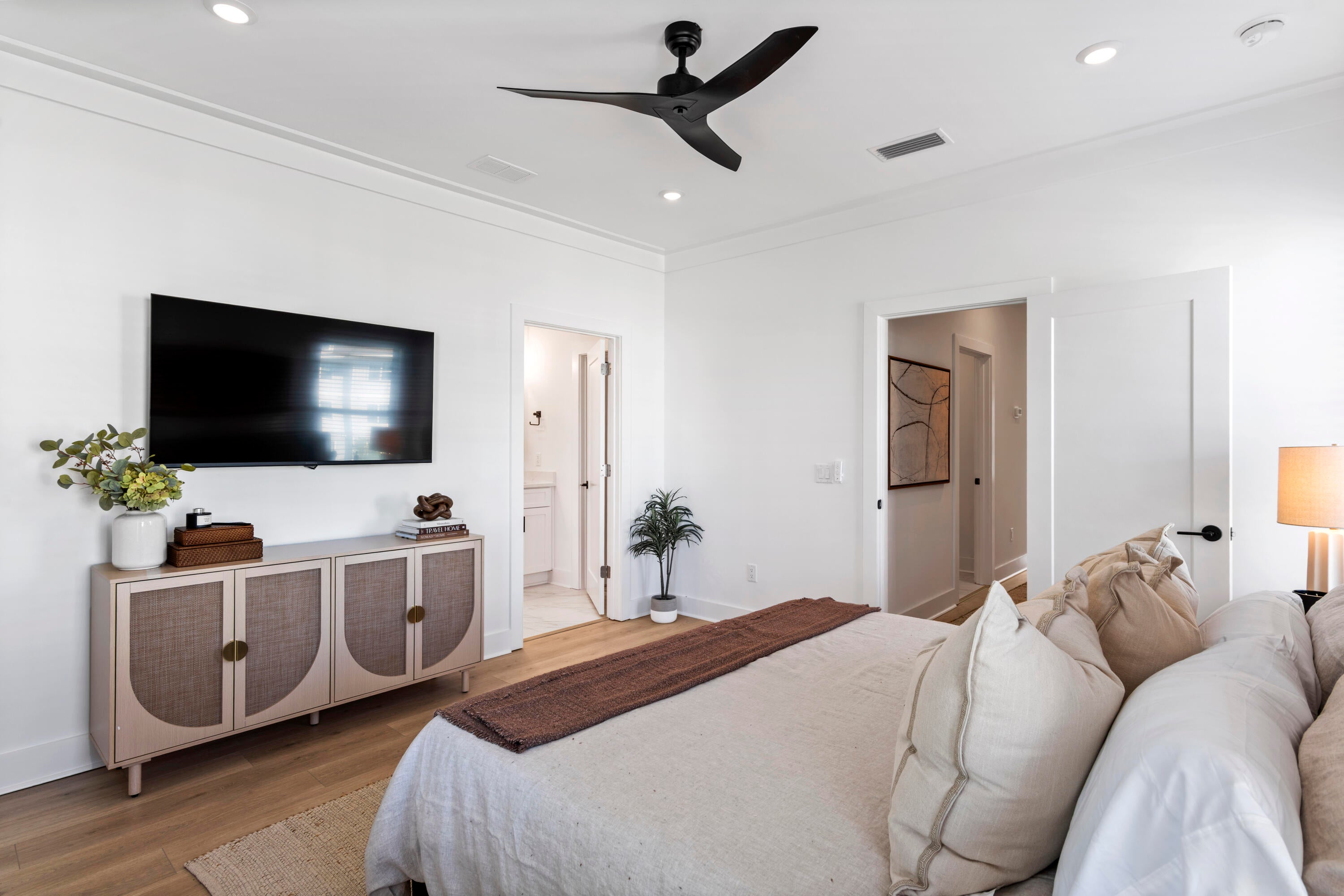 SAWGRASS RESERVE - Residential