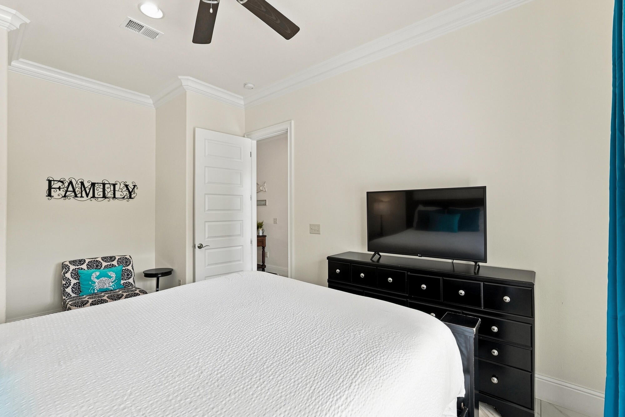MIRAMAR BEACH VILLAS - Residential