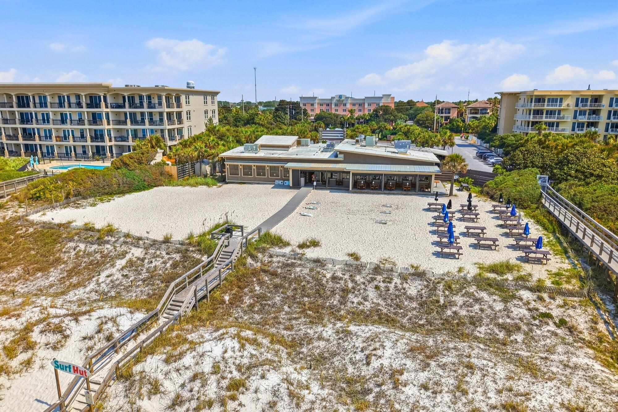 MIRAMAR BEACH VILLAS - Residential