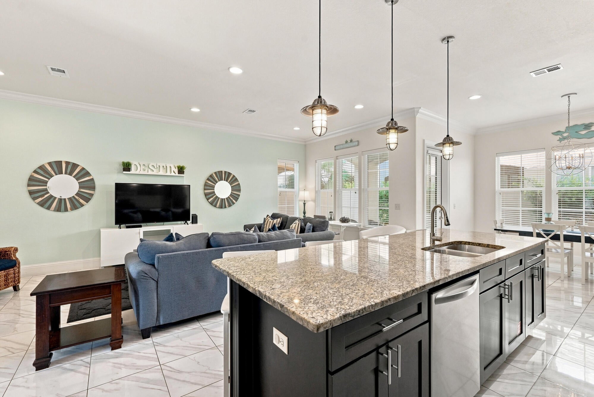 MIRAMAR BEACH VILLAS - Residential