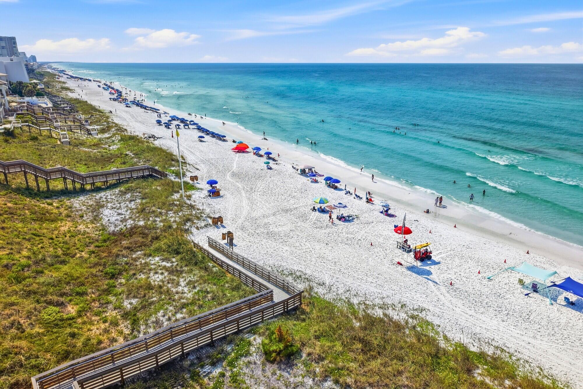 MIRAMAR BEACH VILLAS - Residential