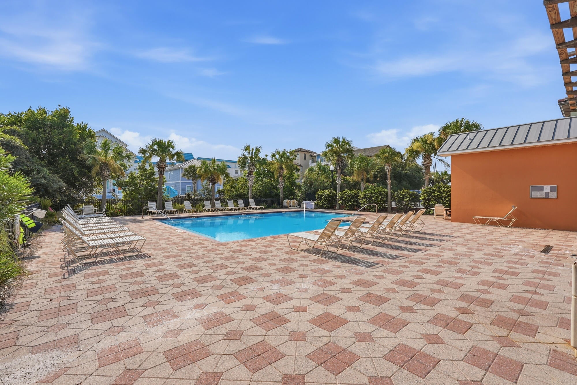 MIRAMAR BEACH VILLAS - Residential