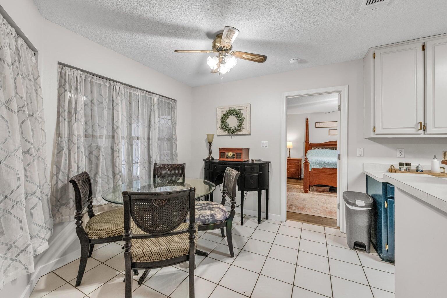 HOLLEY BY THE SEA - Residential Lease