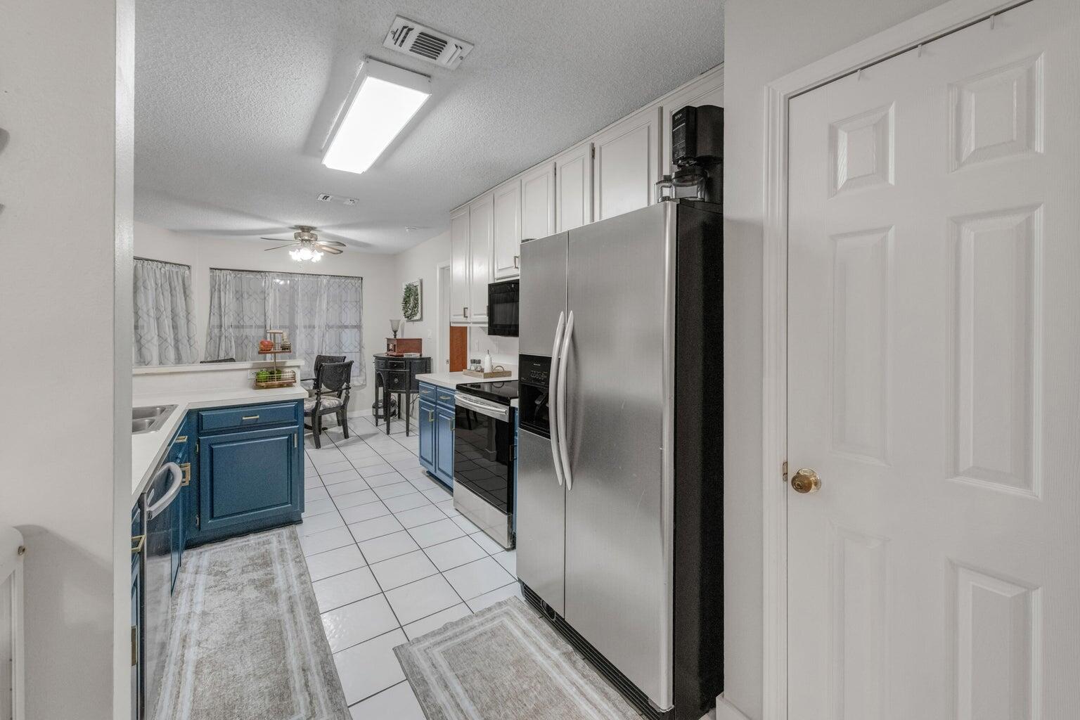 HOLLEY BY THE SEA - Residential Lease