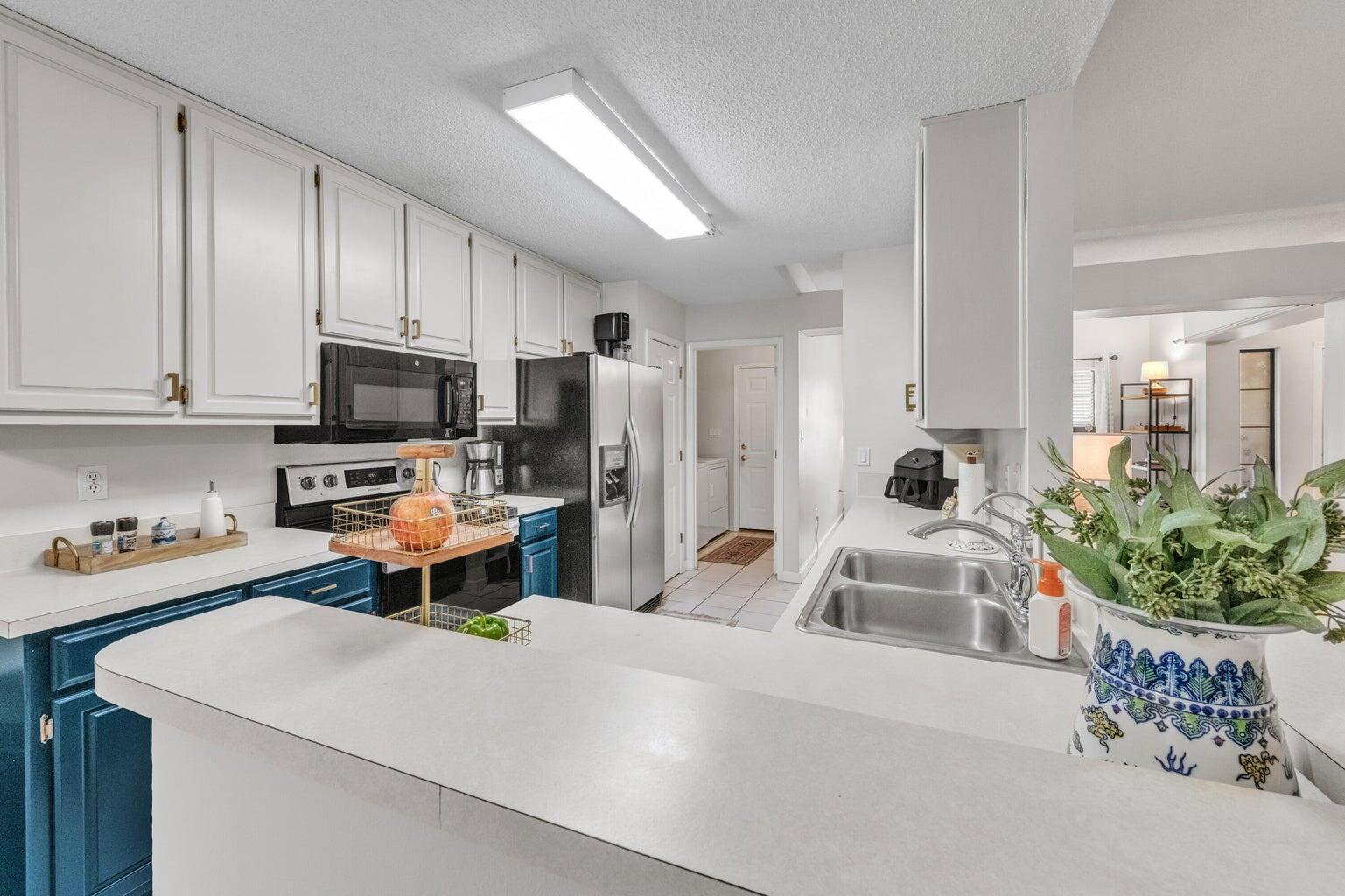 HOLLEY BY THE SEA - Residential Lease