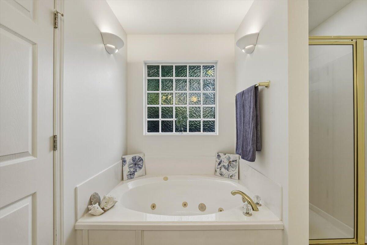 WHITROCK VILLAGE S/D - Residential