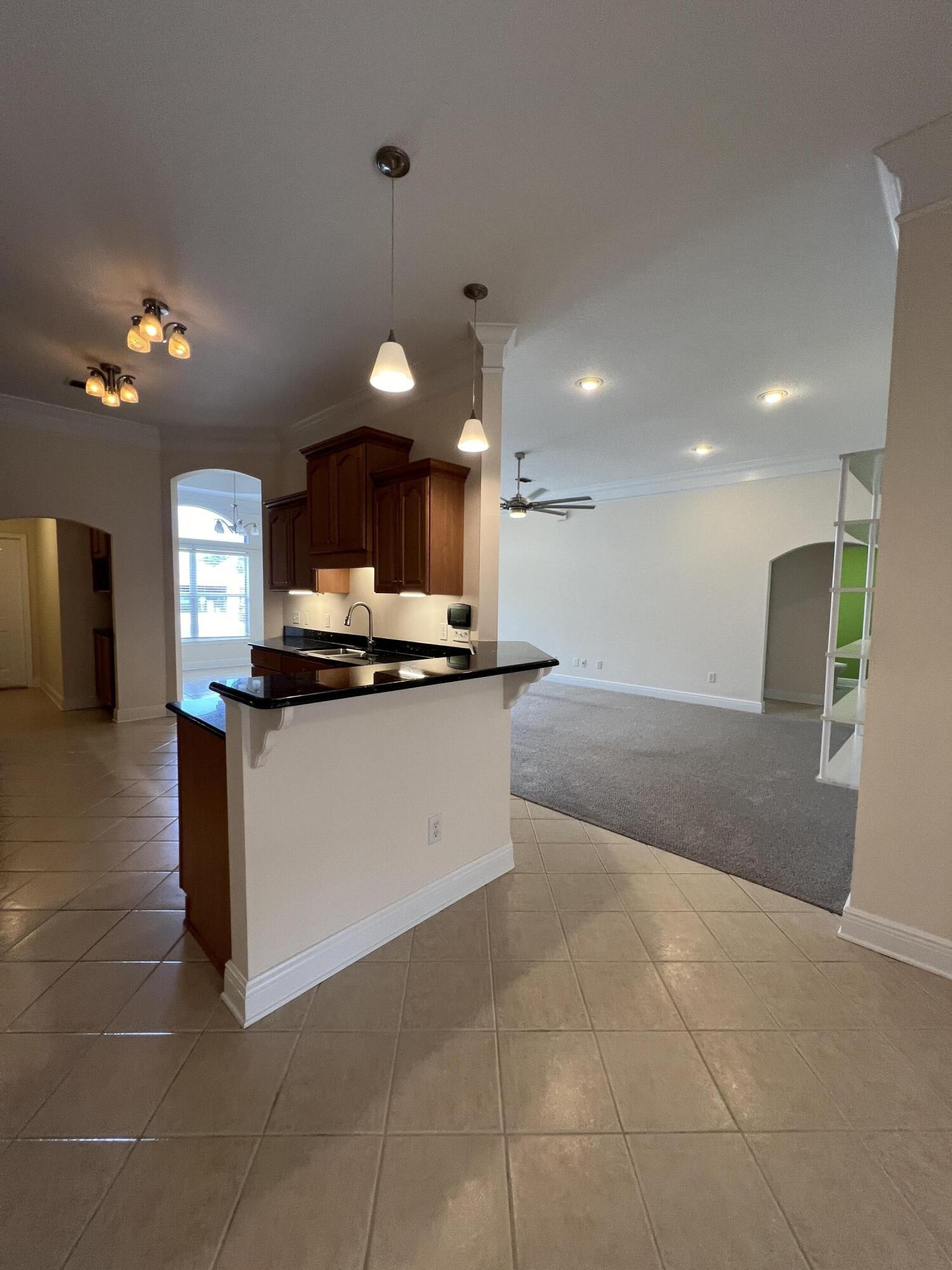 BRIDGEPORT COLONY - Residential Lease