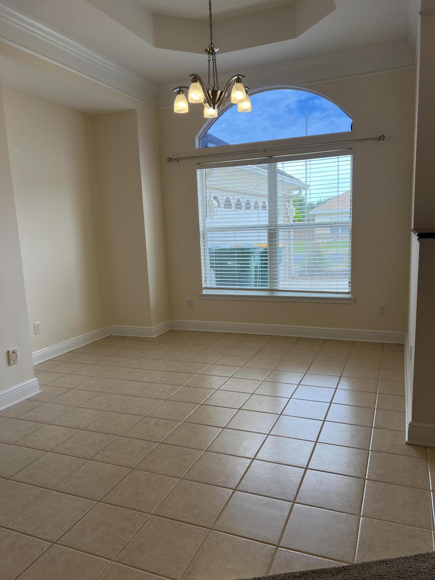 BRIDGEPORT COLONY - Residential Lease