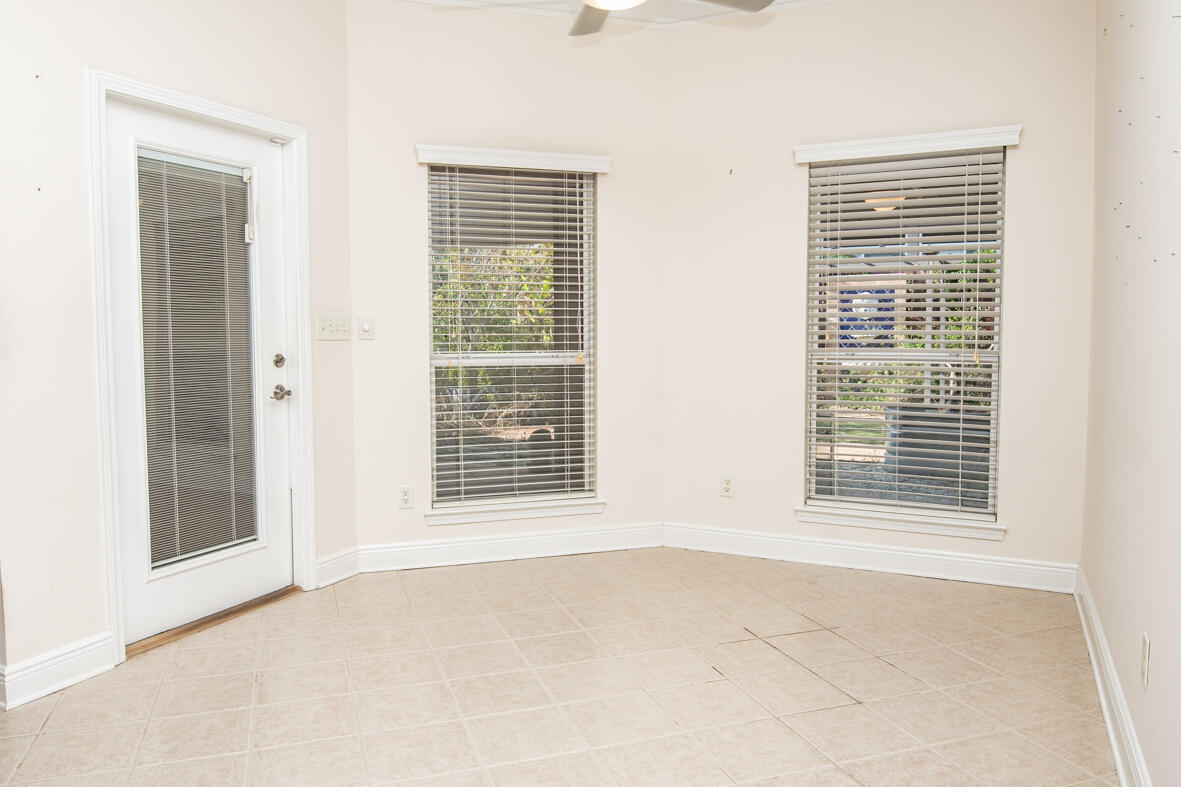 BRIDGEPORT COLONY - Residential Lease