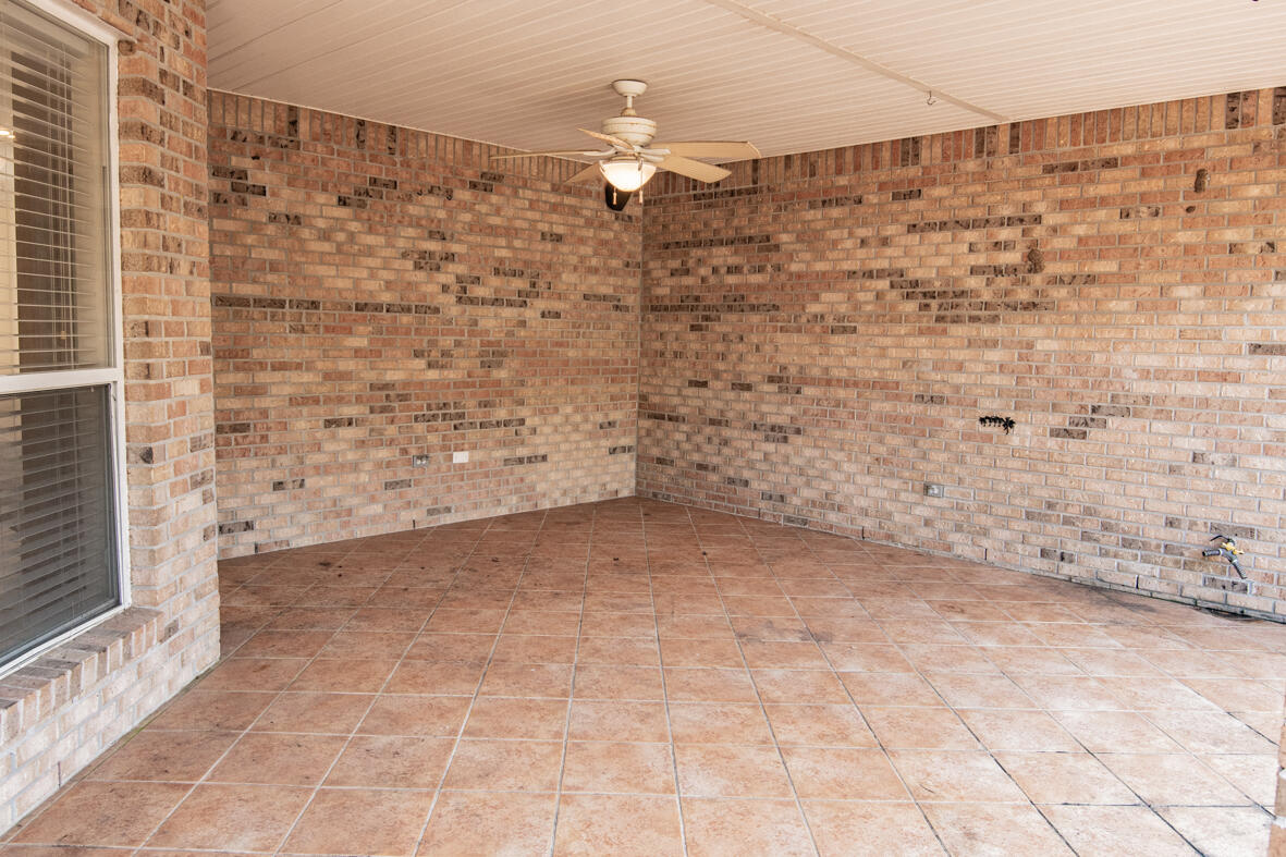 BRIDGEPORT COLONY - Residential Lease