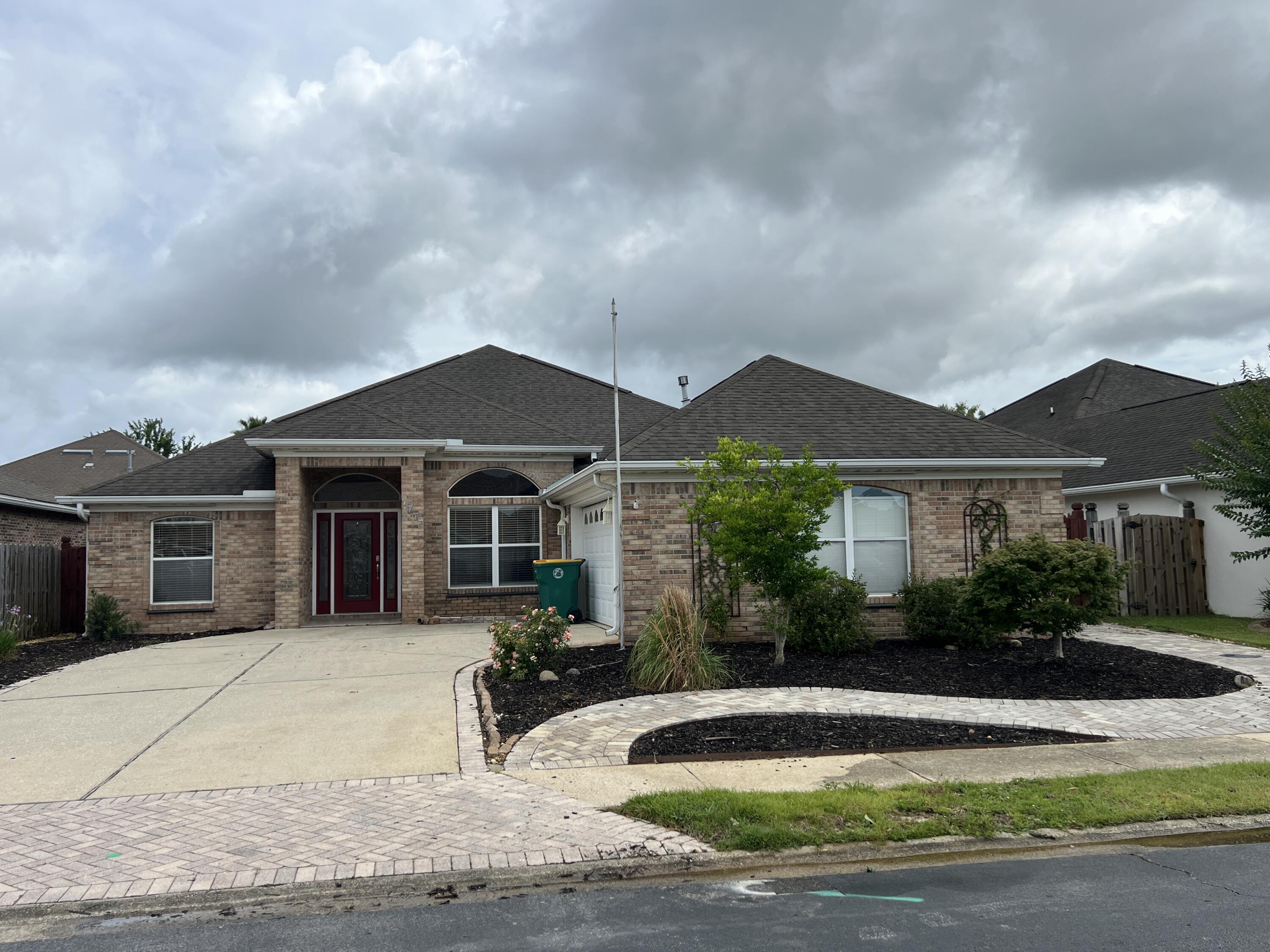BRIDGEPORT COLONY - Residential Lease