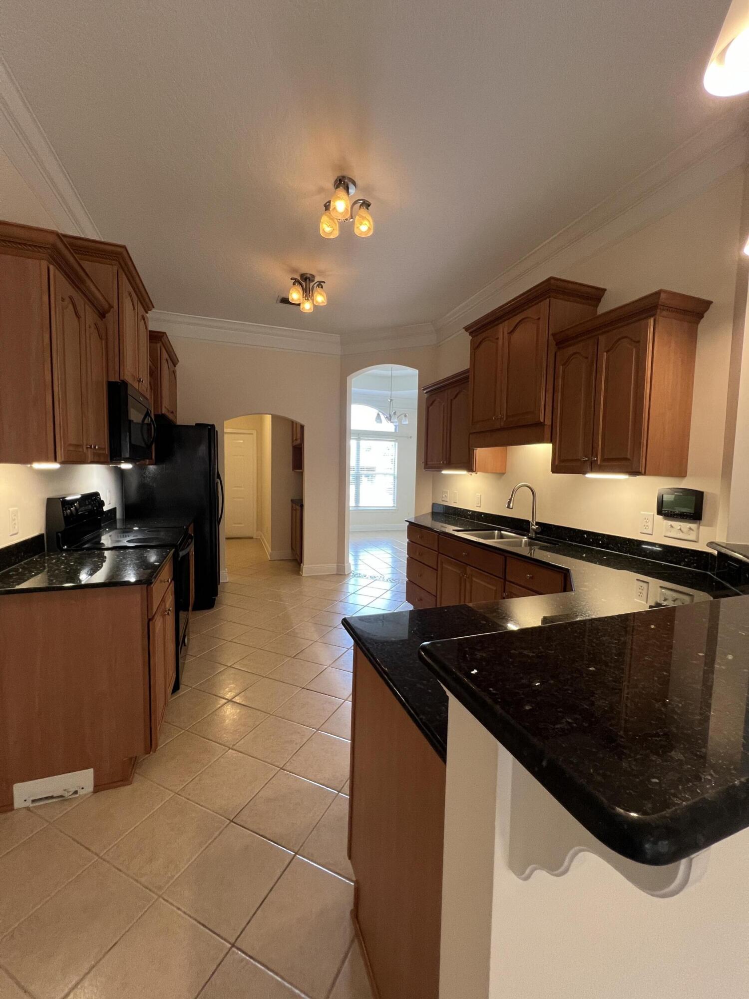 BRIDGEPORT COLONY - Residential Lease