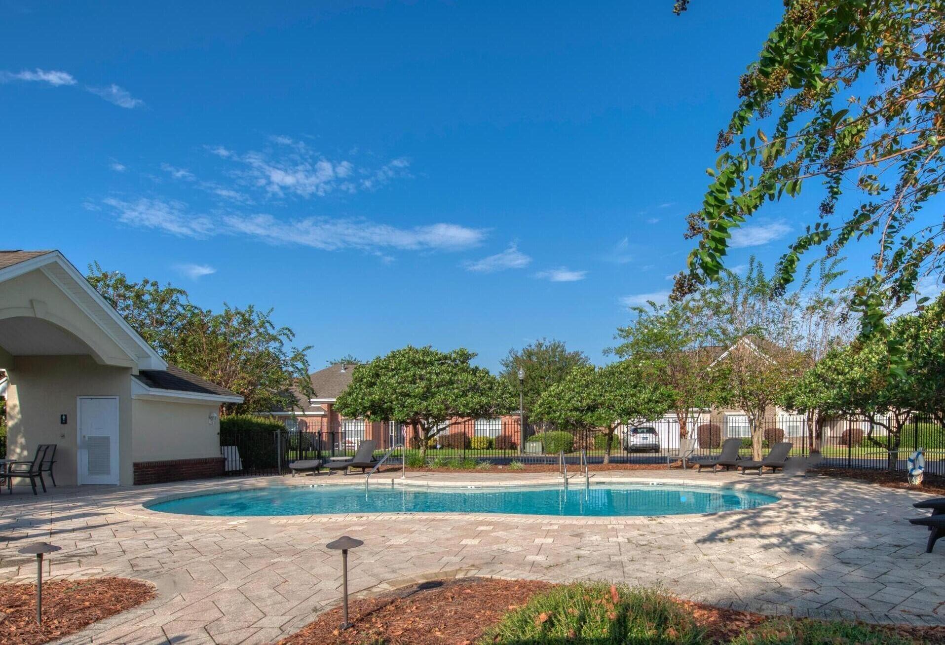 BRIDGEPORT COLONY - Residential Lease