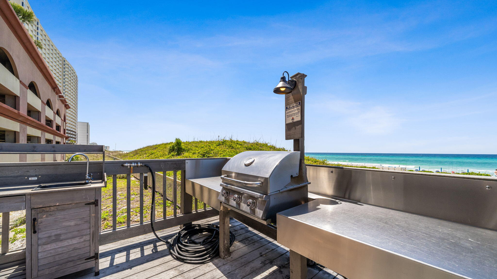 SUNRISE BEACH - Residential