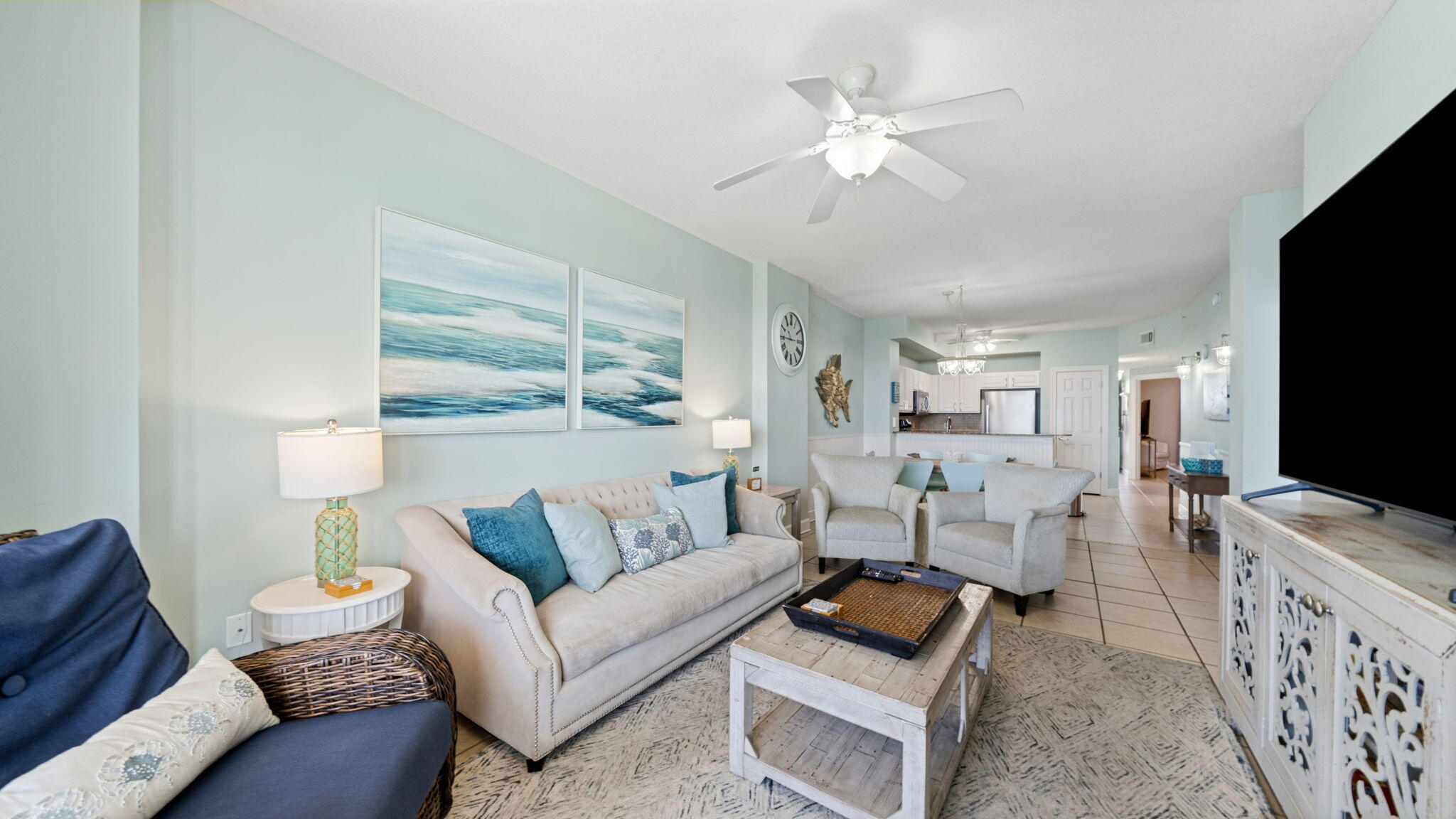 SUNRISE BEACH - Residential