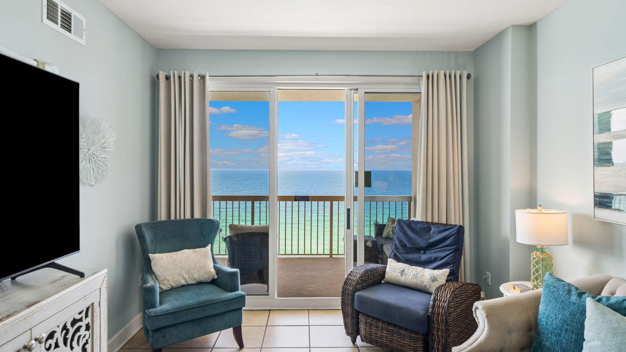 SUNRISE BEACH - Residential