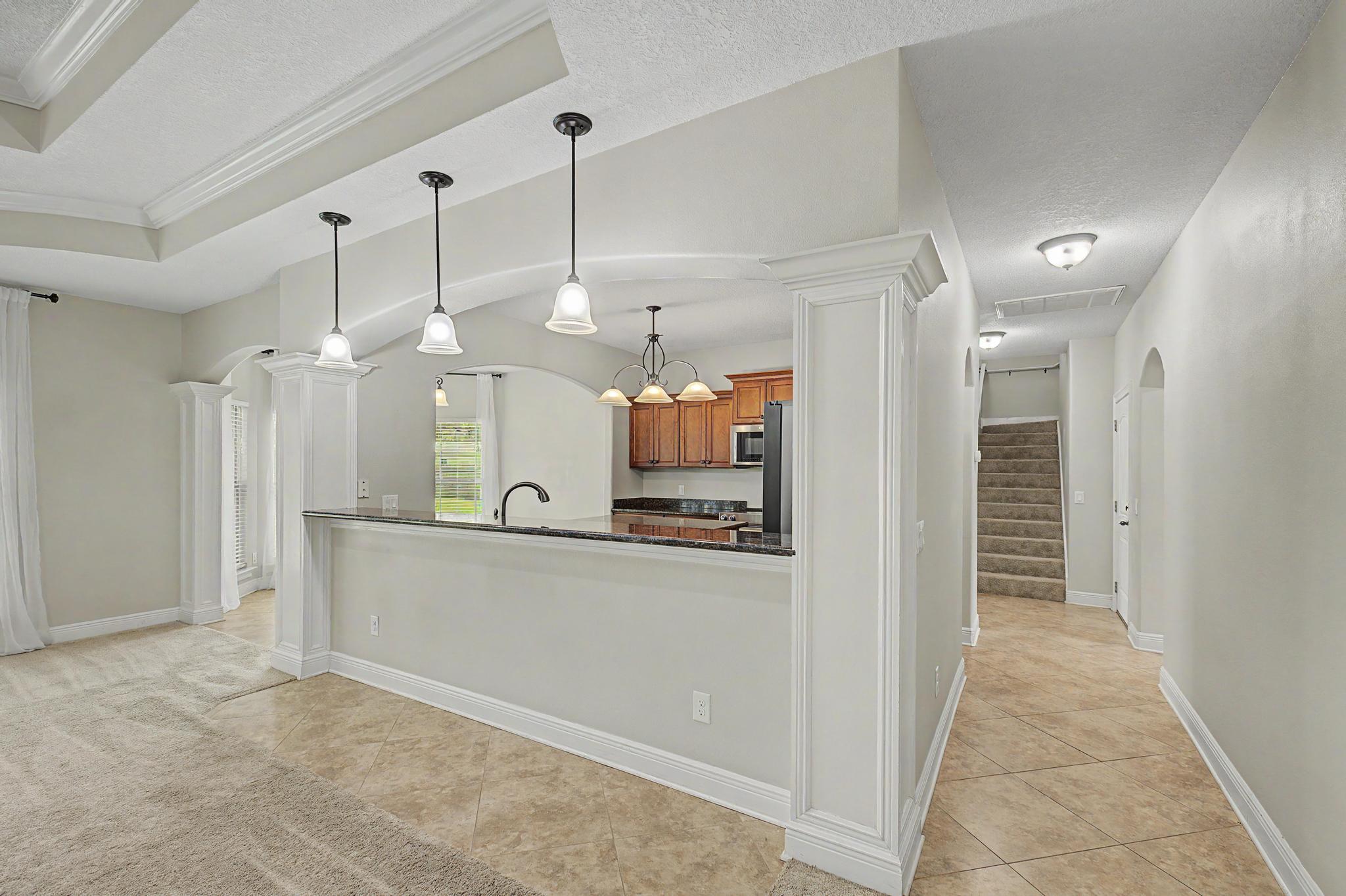 HOLLEY BY THE SEA - Residential