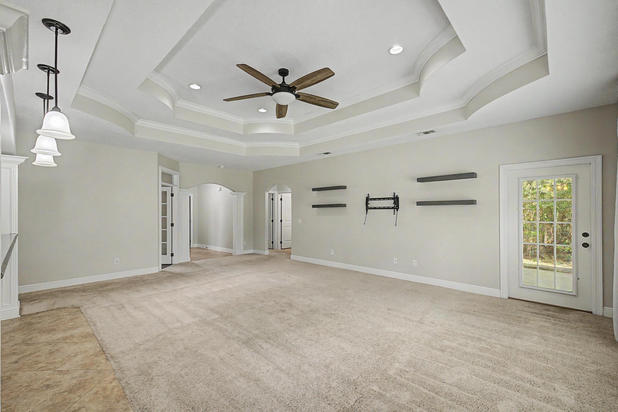 HOLLEY BY THE SEA - Residential