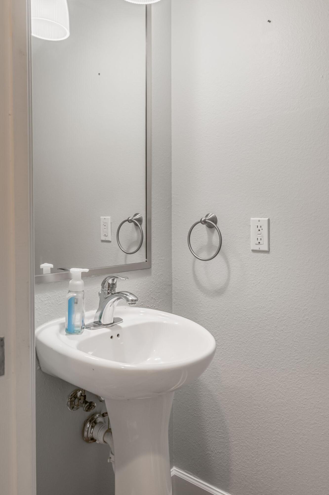 SOUTH HAVEN TOWNHOMES - Residential