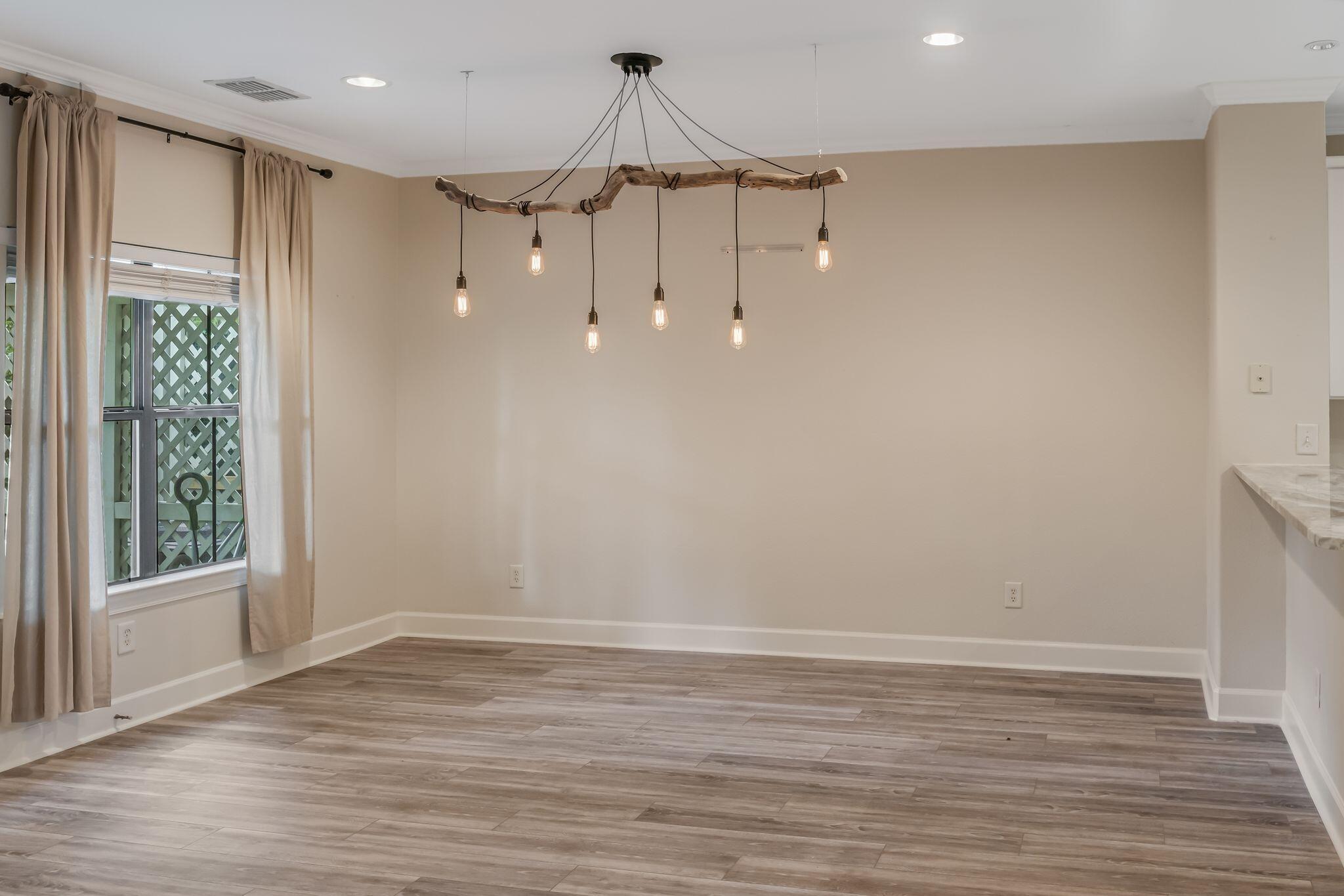 SOUTH HAVEN TOWNHOMES - Residential