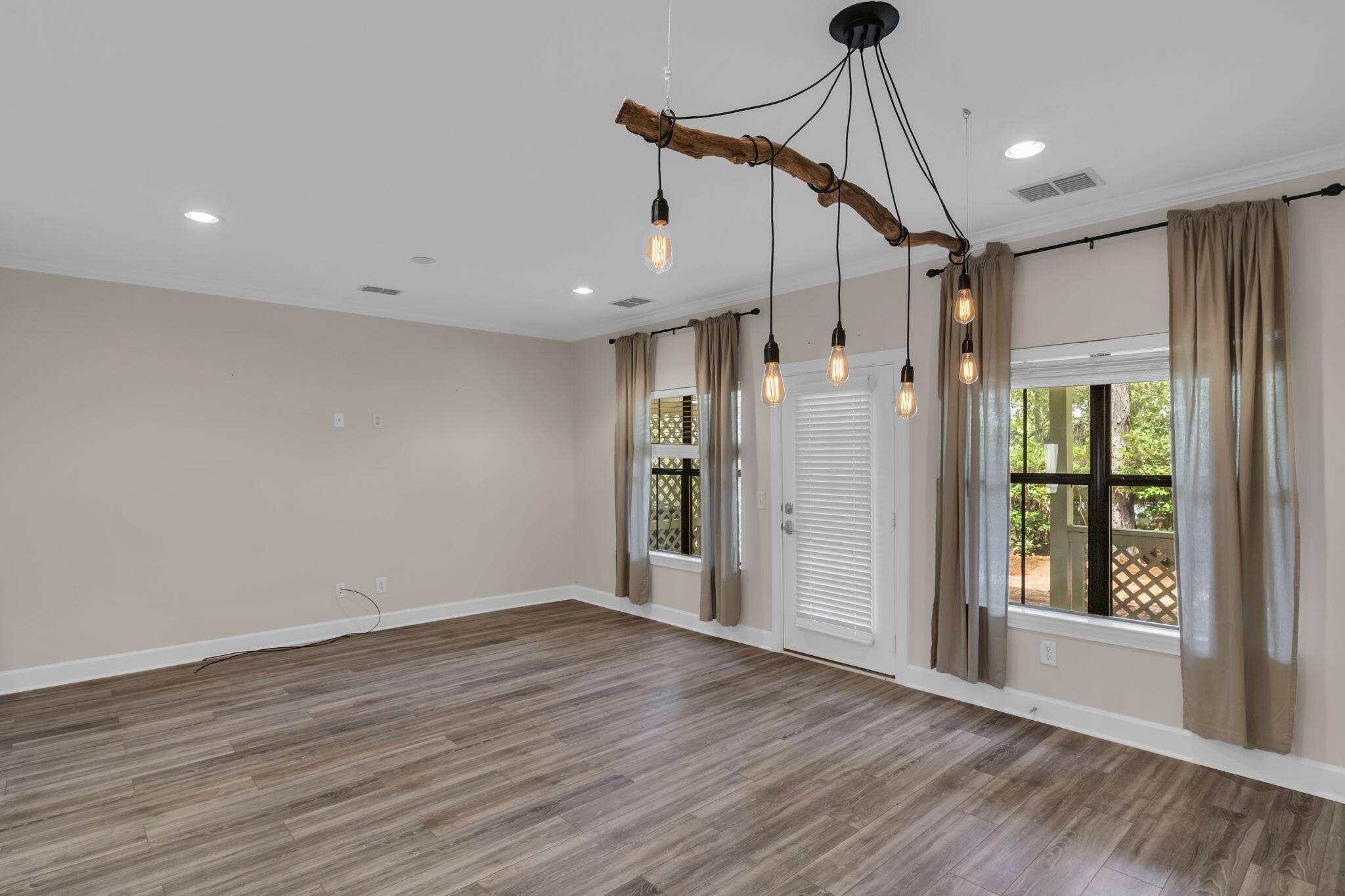 SOUTH HAVEN TOWNHOMES - Residential
