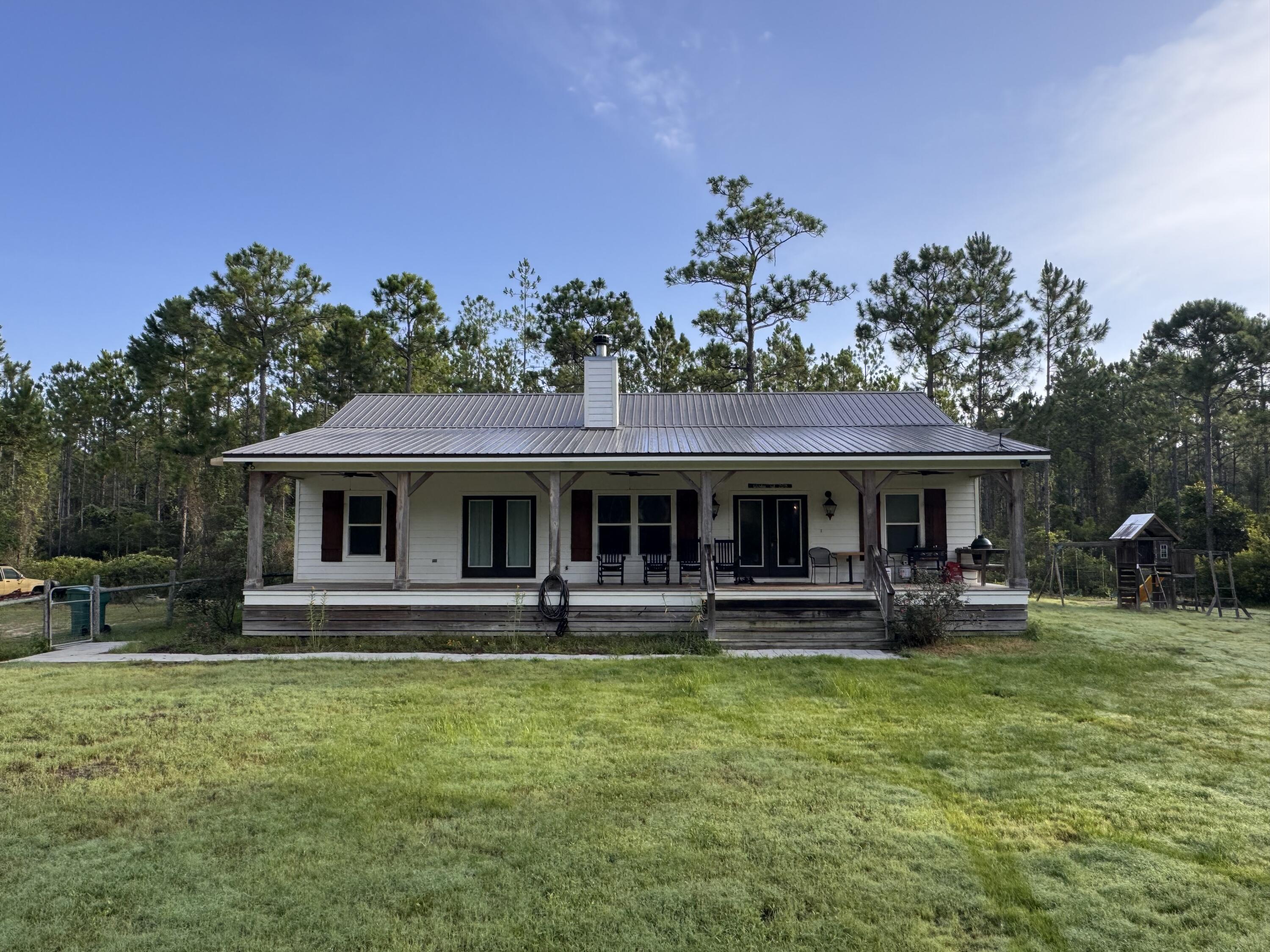 NO RECORDED SUBDIVISION - Residential