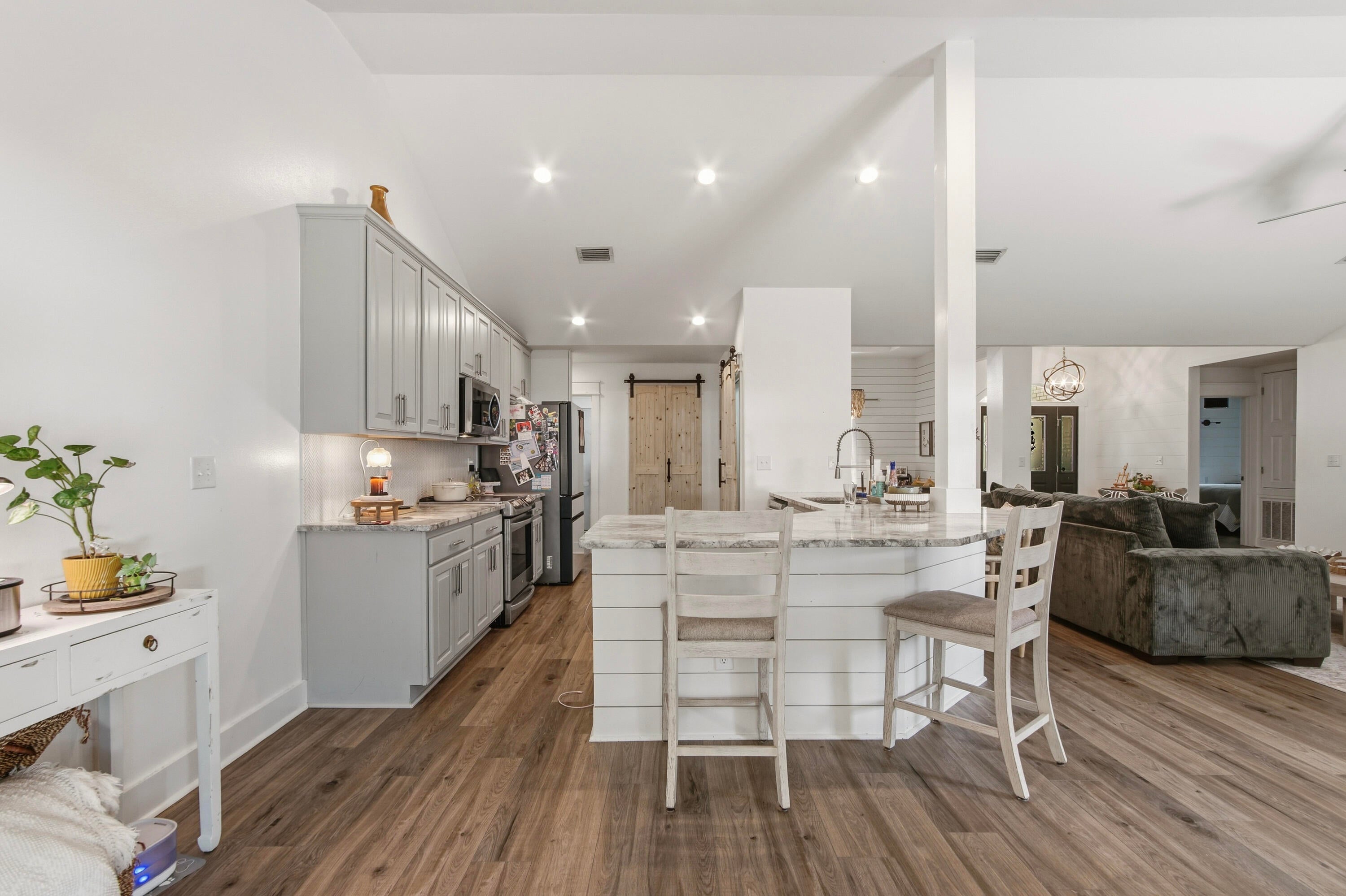 DAUGHETTES AMENDED - Residential