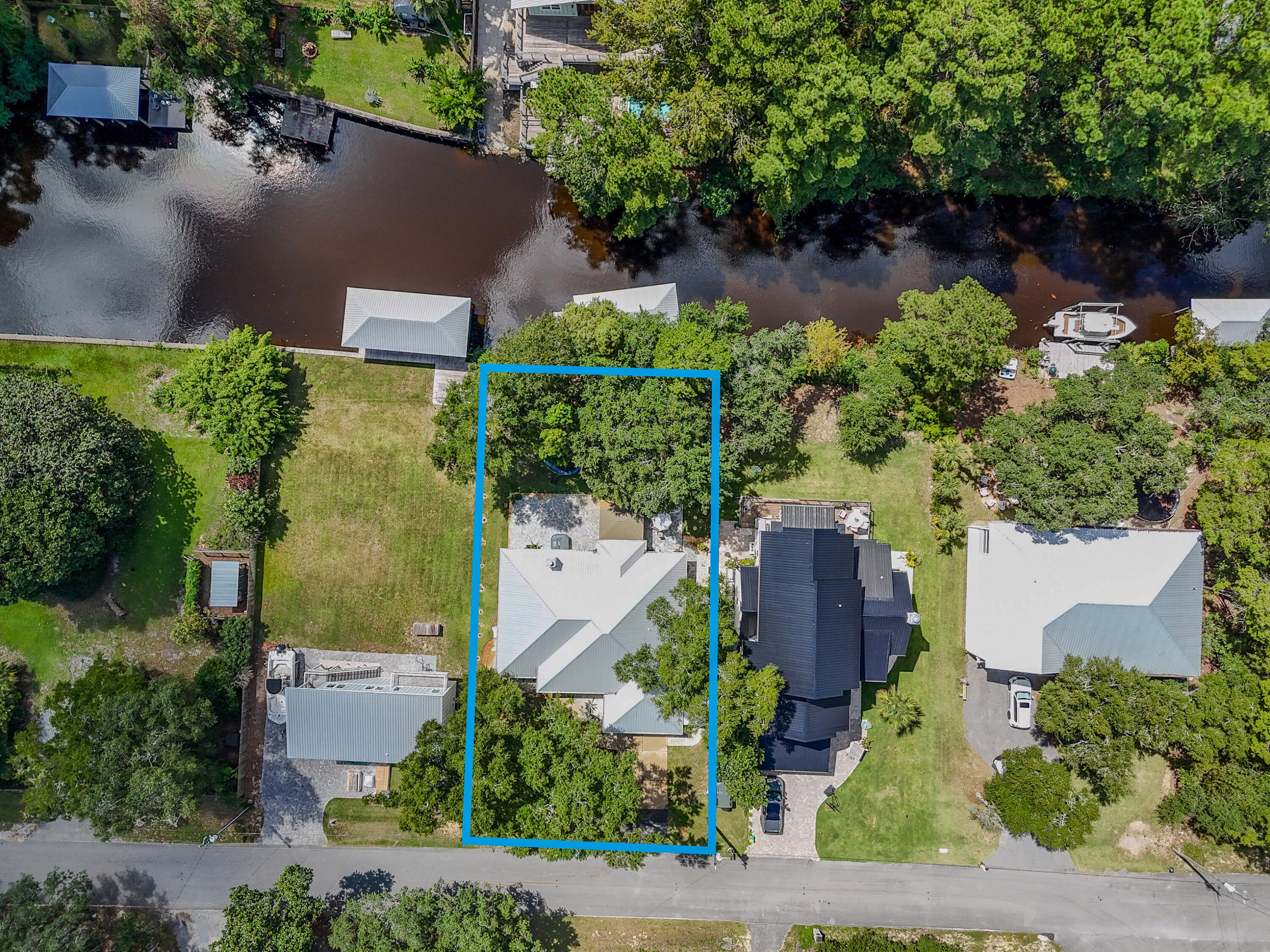 DAUGHETTES AMENDED - Residential