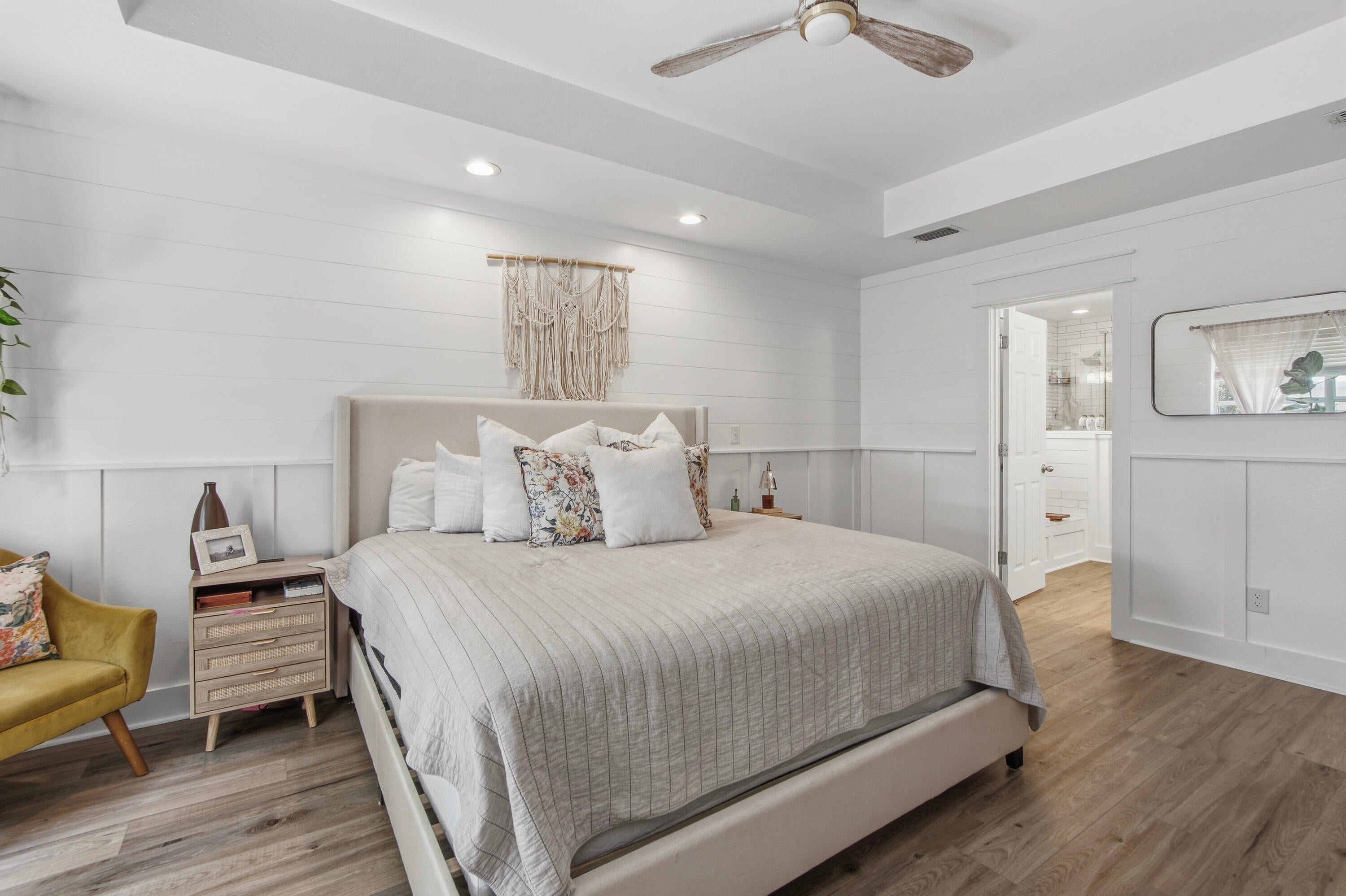 DAUGHETTES AMENDED - Residential
