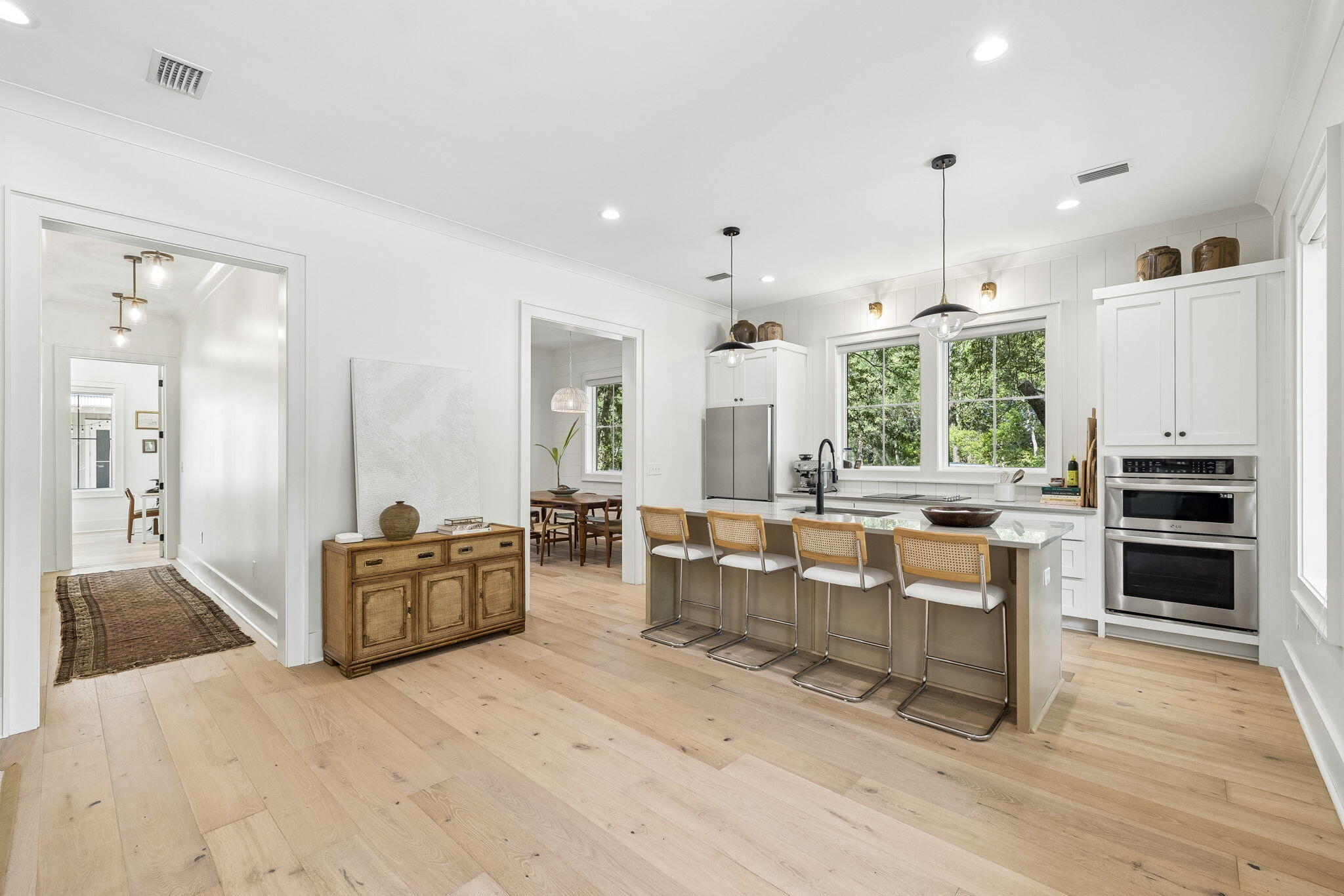 MAGNOLIA BEACH - Residential