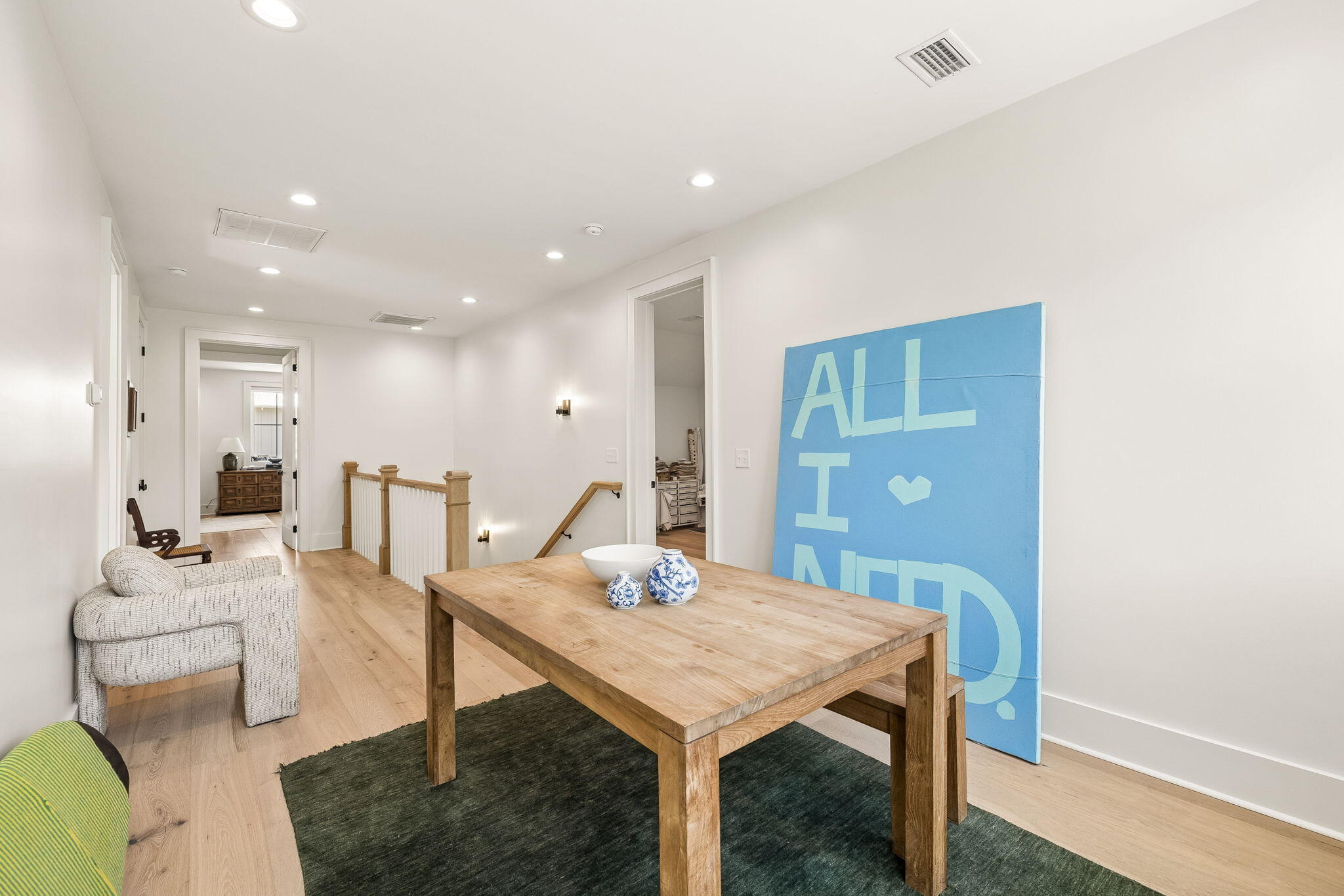 MAGNOLIA BEACH - Residential