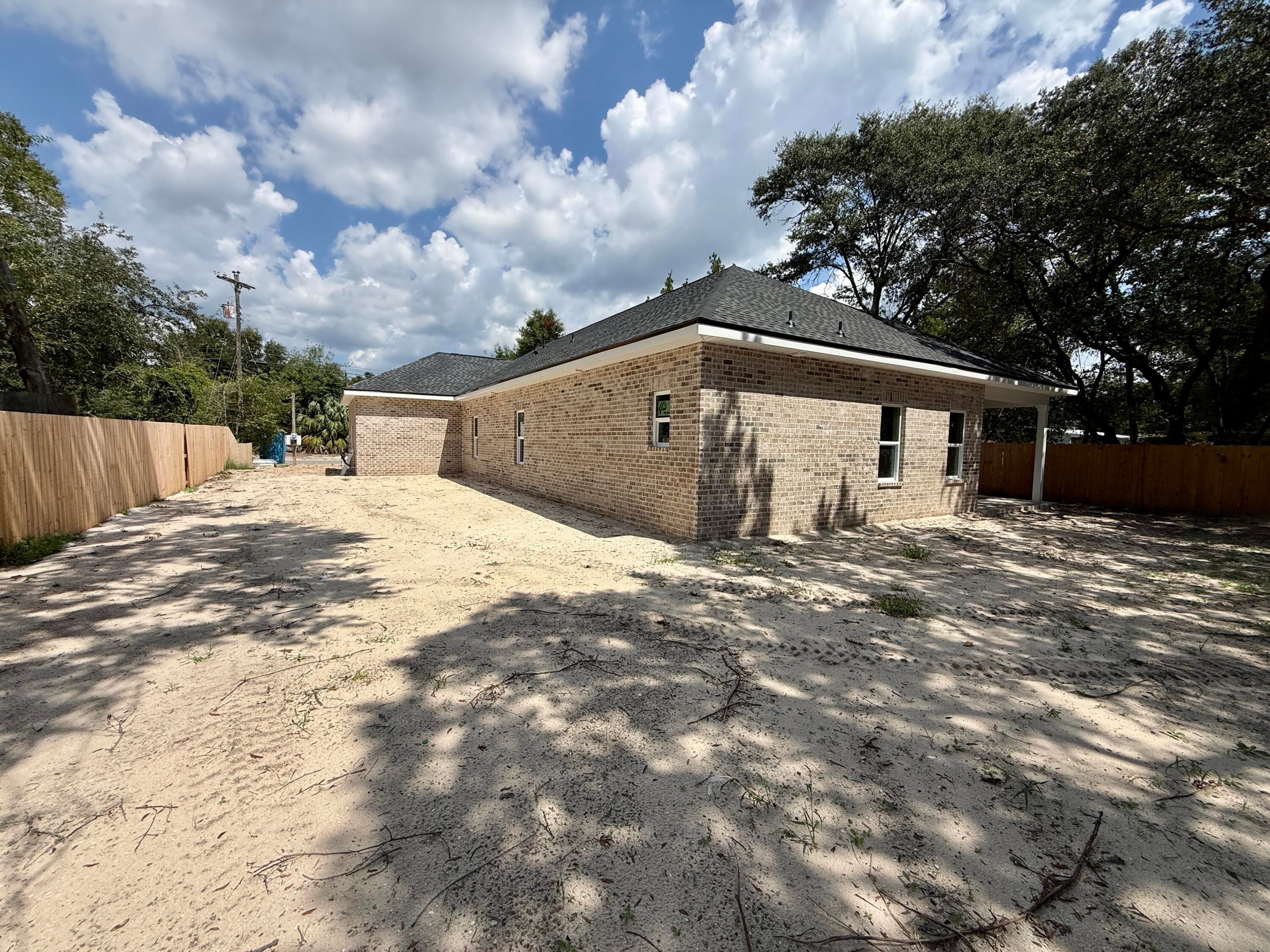 GARNIERS BEACH 3RD - Residential