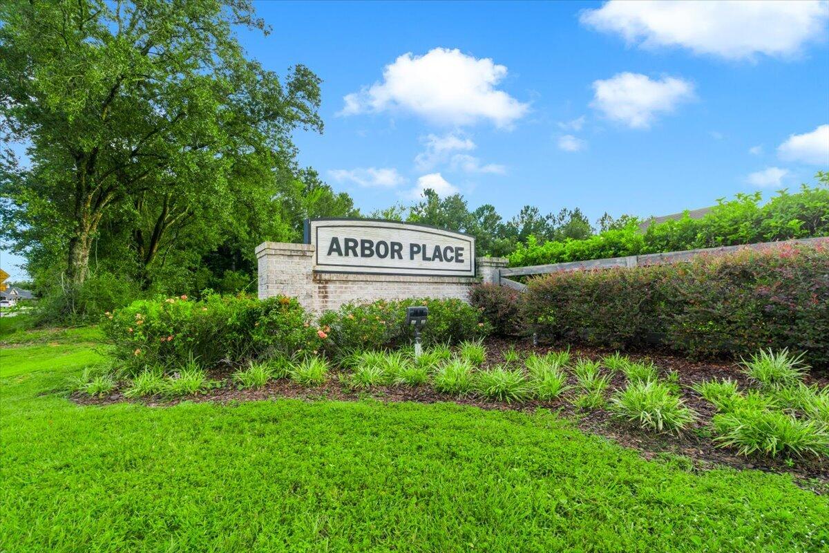 Arbor Place - Residential