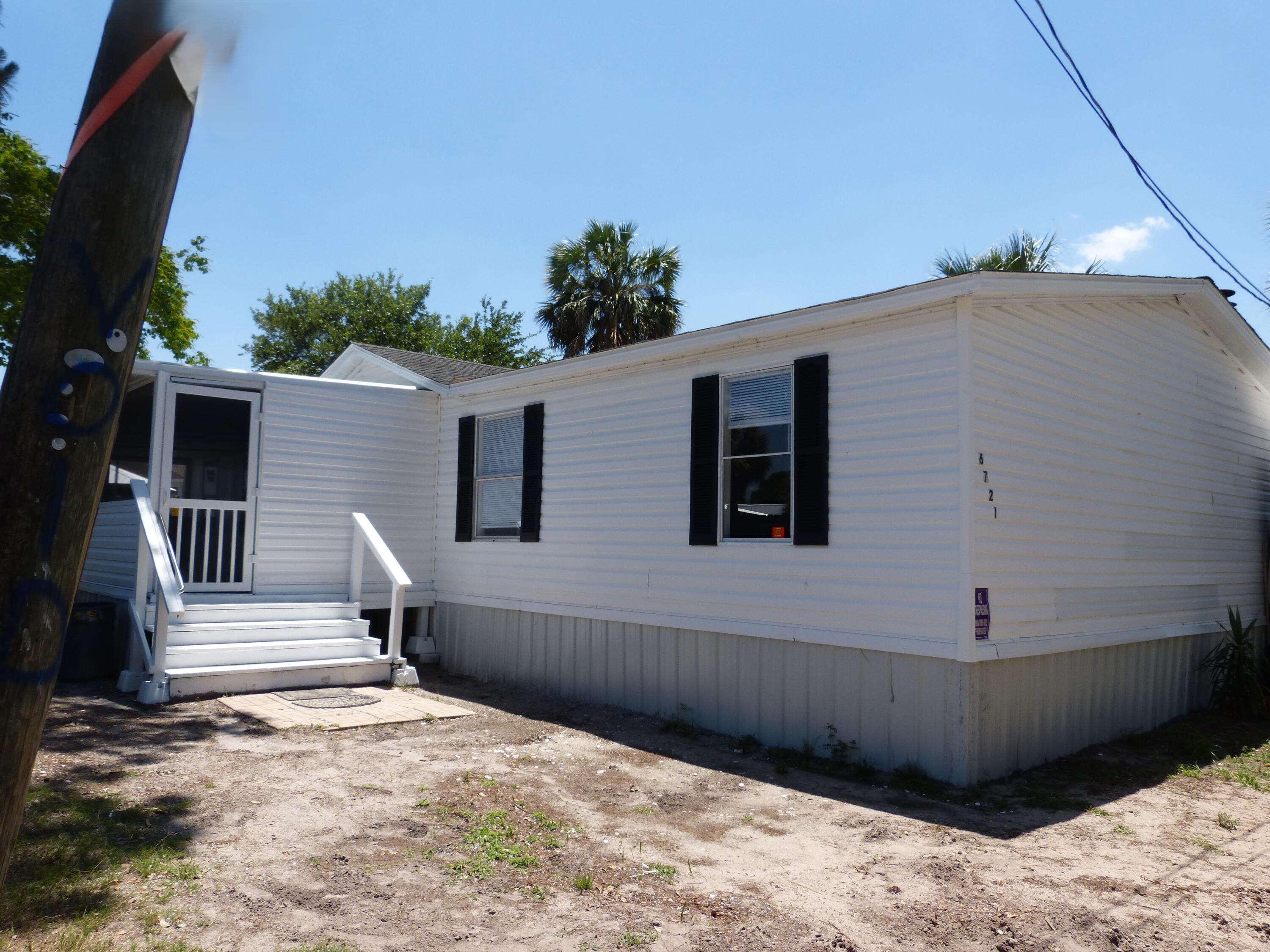 BAYSIDE PARK UNIT 1 - Residential