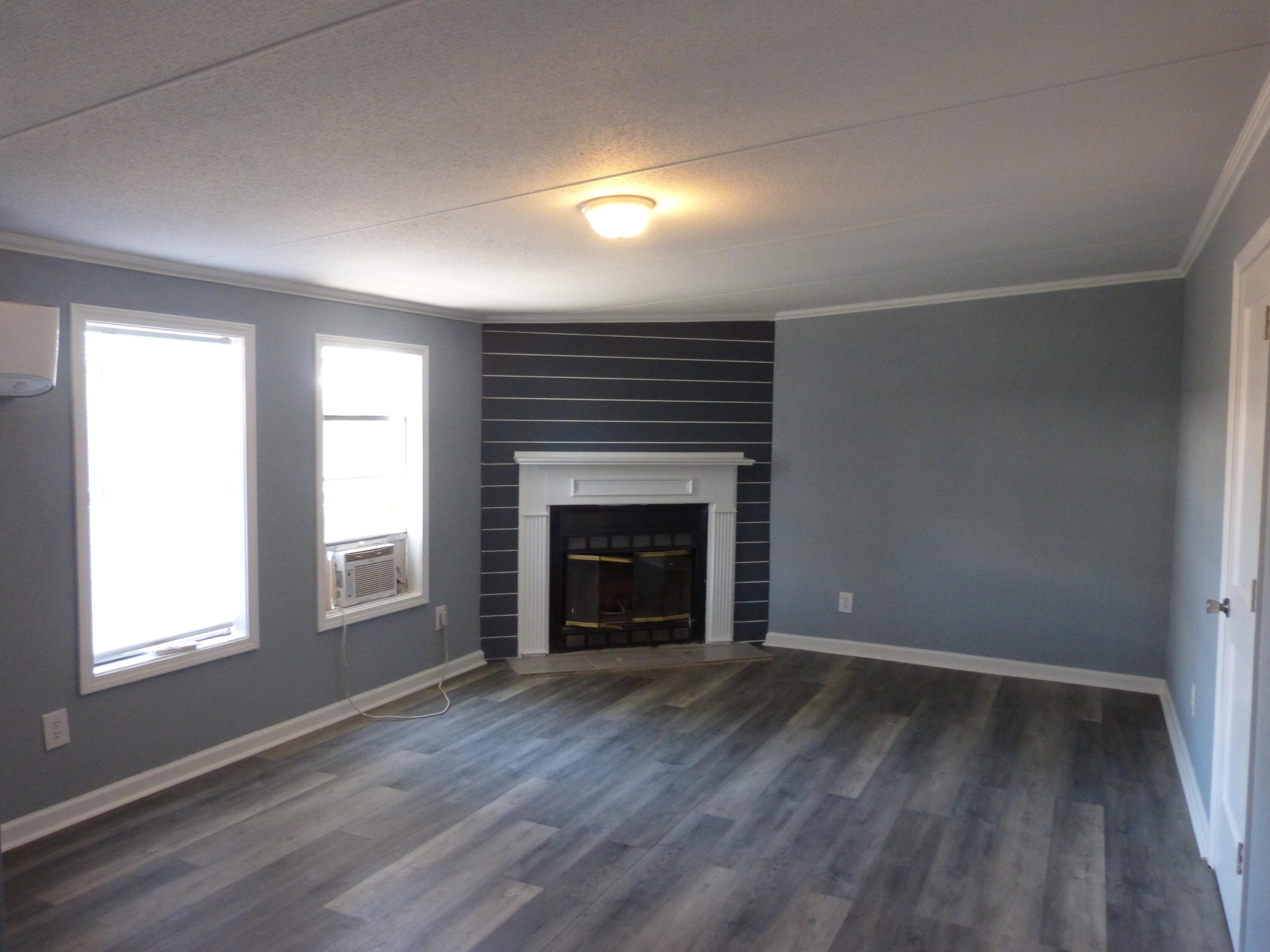 BAYSIDE PARK UNIT 1 - Residential