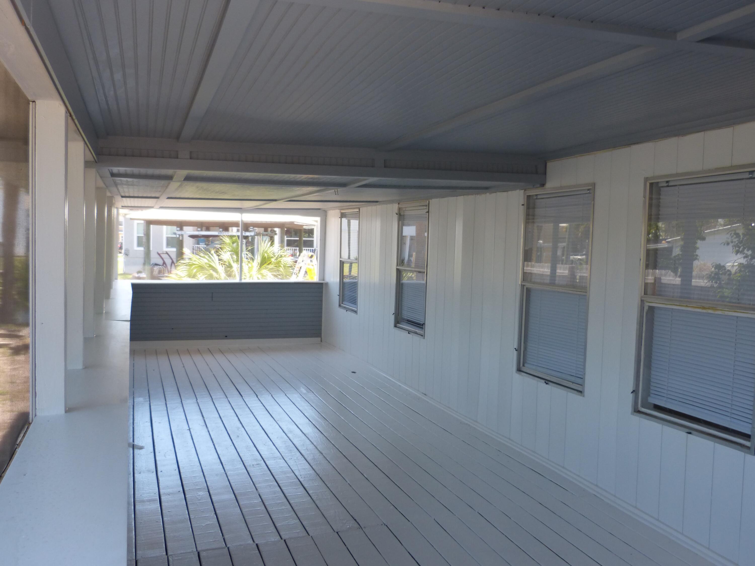 BAYSIDE PARK UNIT 1 - Residential