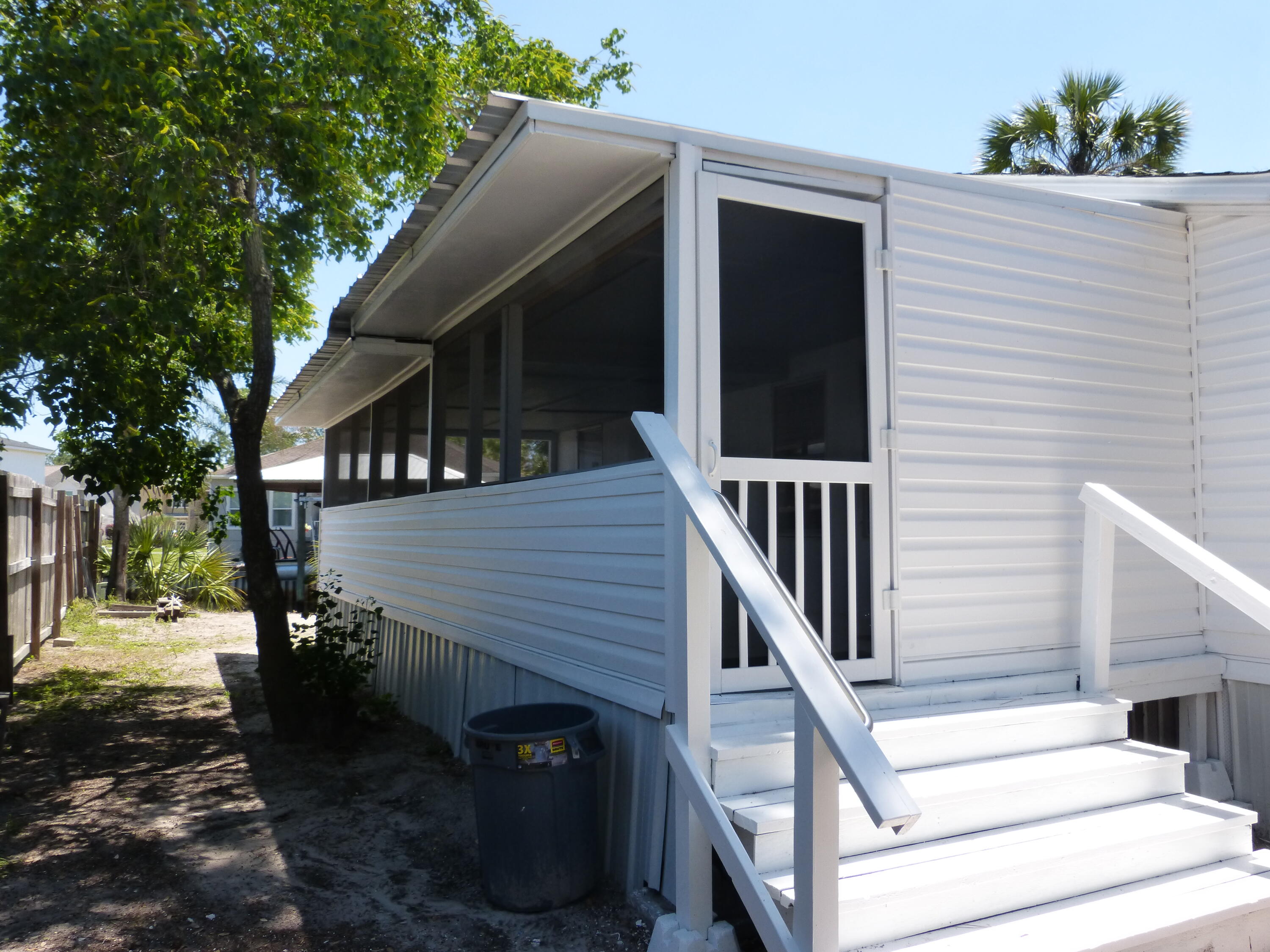 BAYSIDE PARK UNIT 1 - Residential