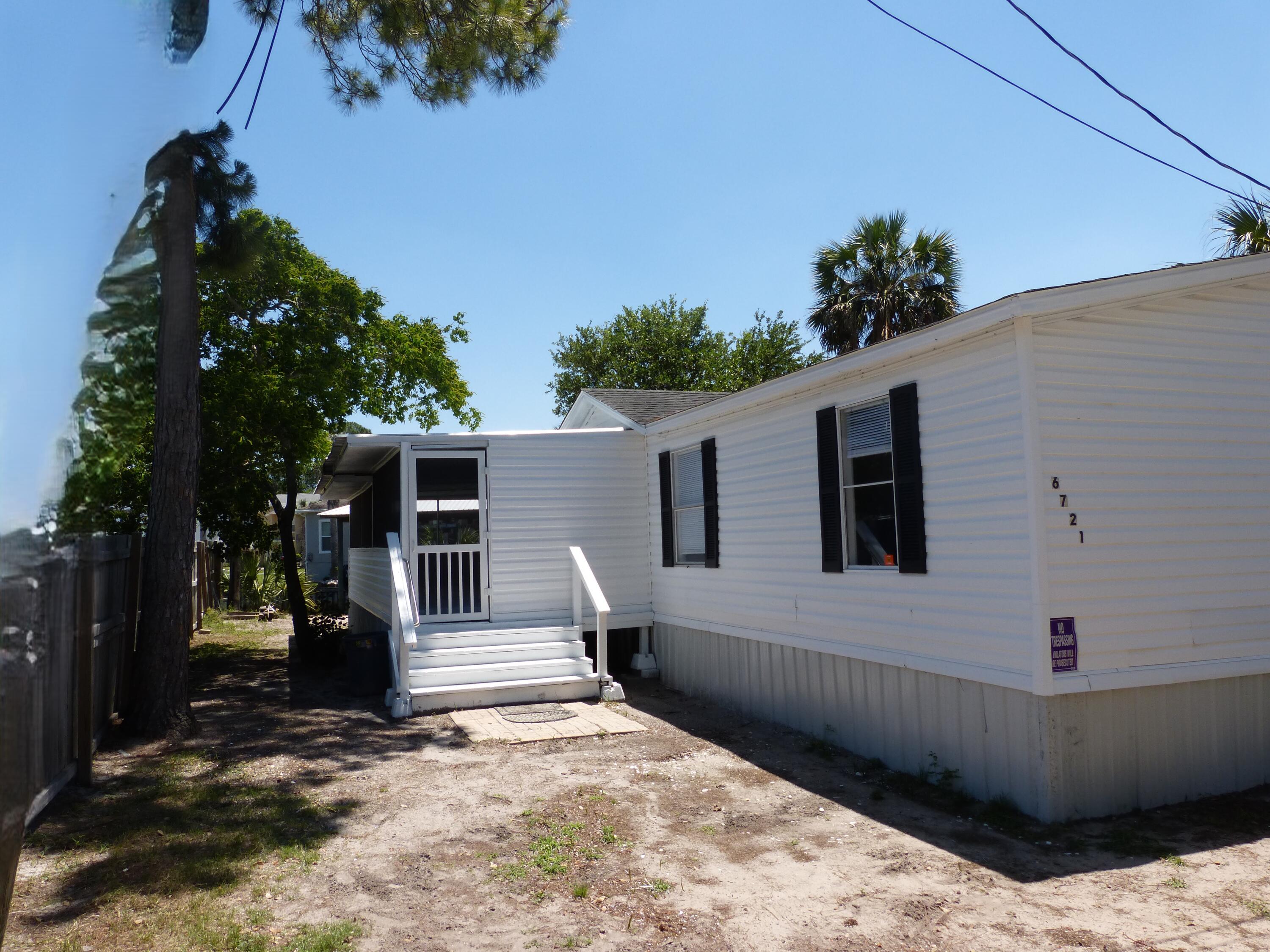 BAYSIDE PARK UNIT 1 - Residential