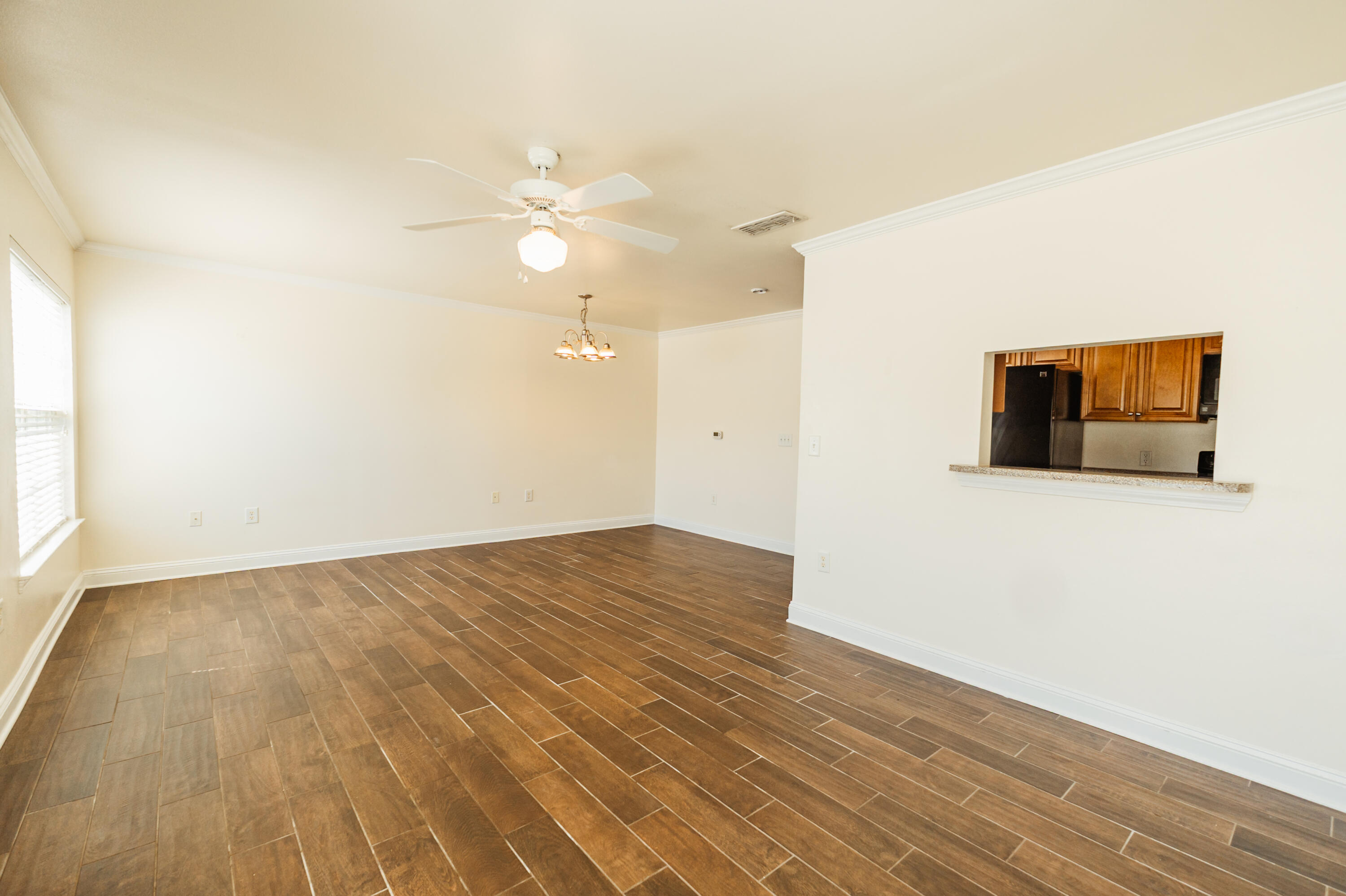 EAGLES LANDING S/D - Residential Lease