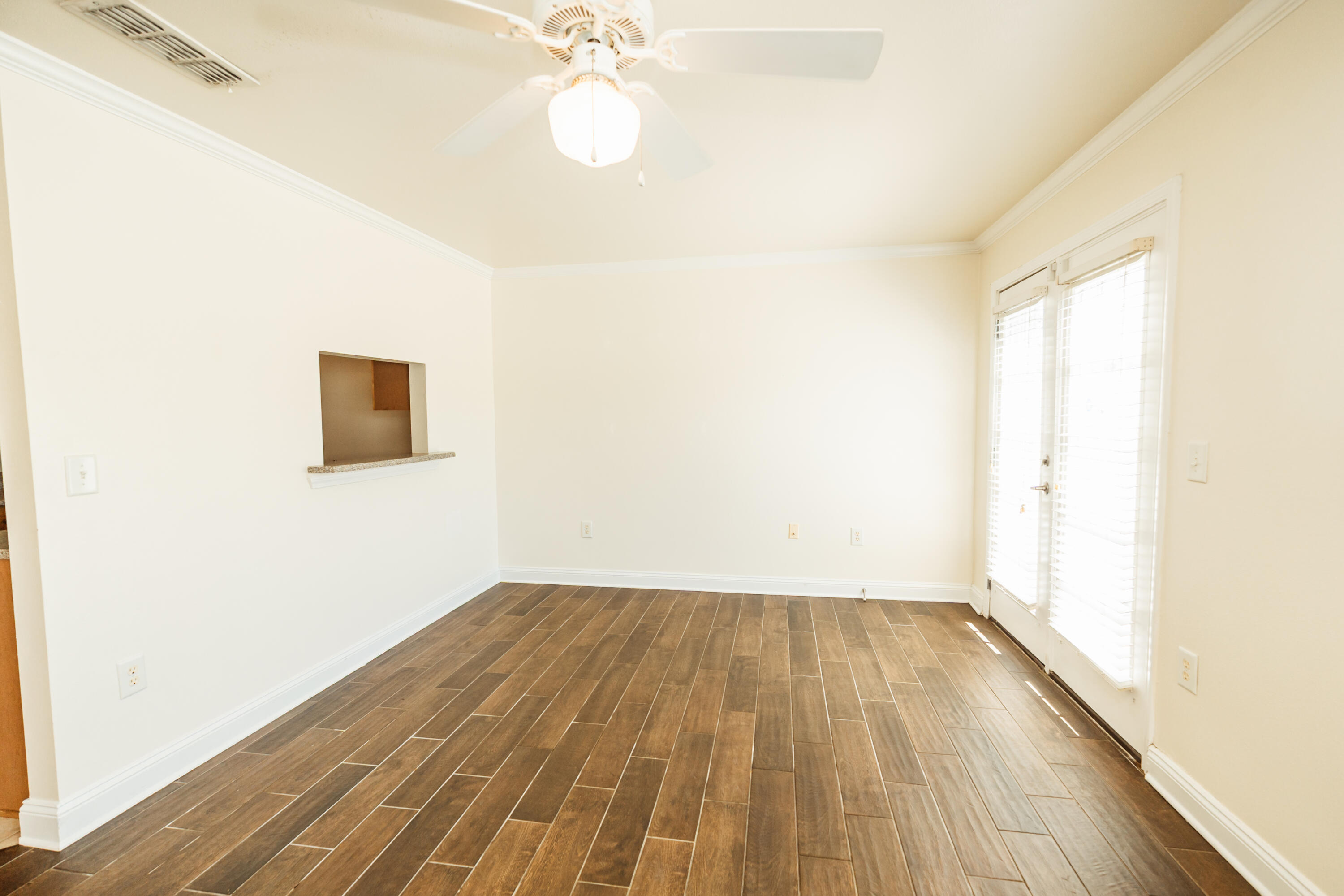 EAGLES LANDING S/D - Residential Lease